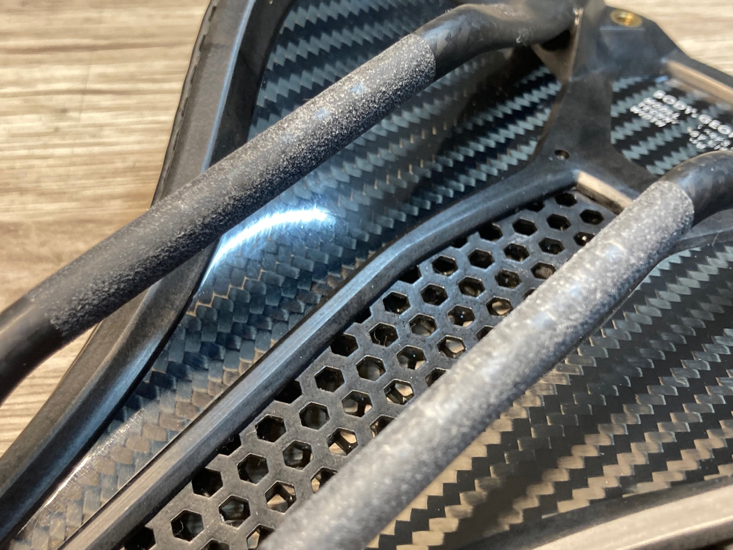 IW444 スペシャライズド SPECIALIZED S-WORKS POWER with MIRROR サドル 黒 カーボンレール 実測150mm