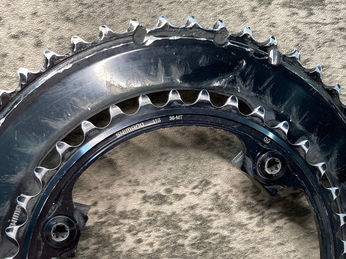 IP302 シマノ SHIMANO デュラエース DURA-ACE FC-R9100 チェーンリングのみ 52/36T チェーンリング固定ボルト付属