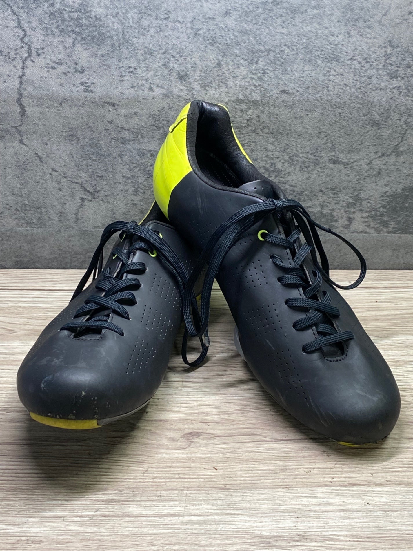 JD327 ジロ GIRO EMPIRE ACC ビンディングシューズ 黒黄 EU42.5 ※アウトソール一部破損のためジャンク