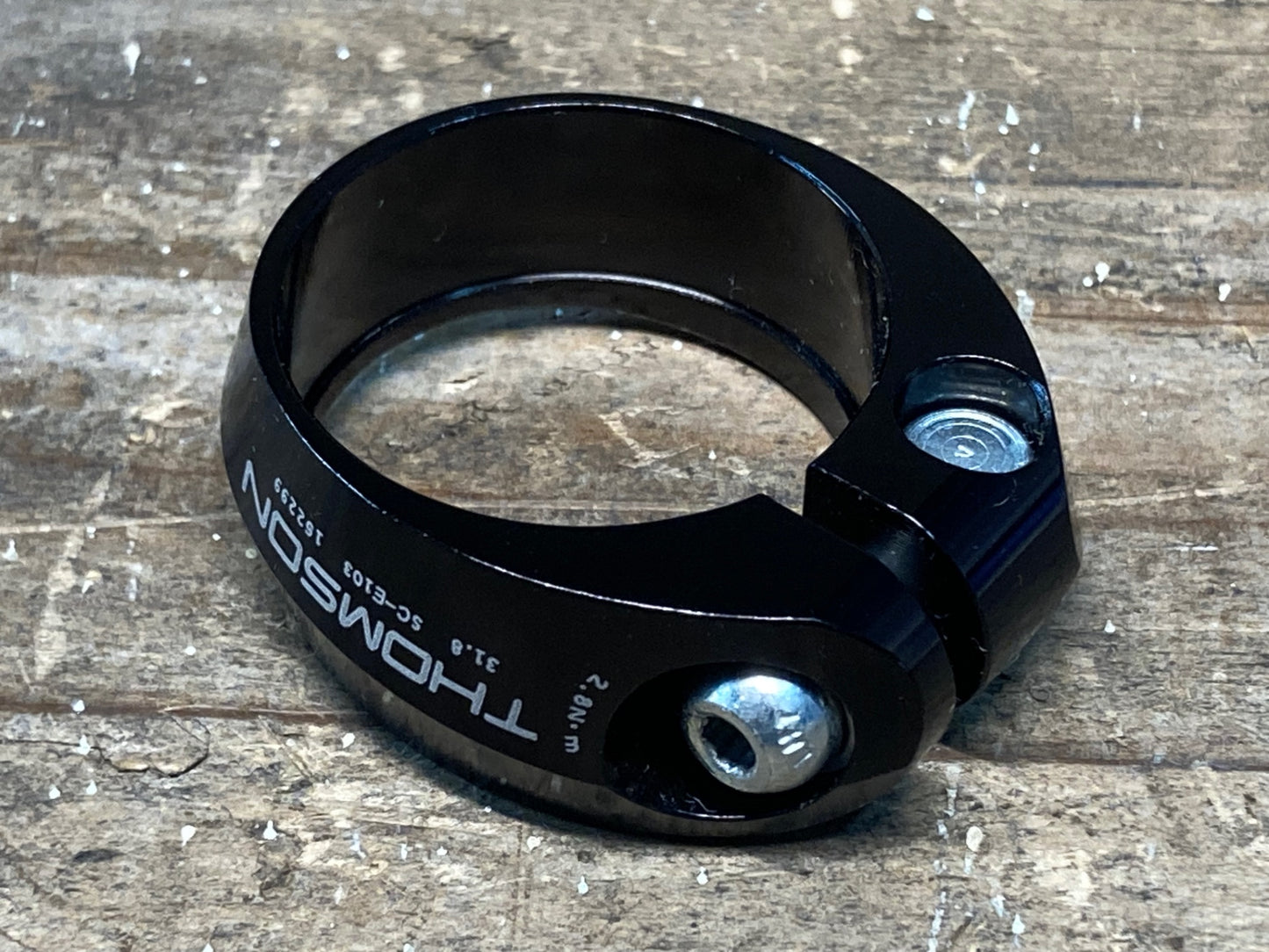 IP545 トムソン THOMSON シートクランプ Φ31.8mm 黒