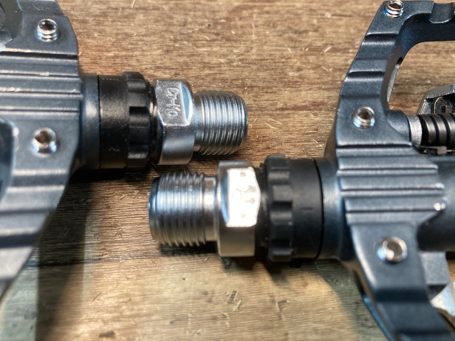 IM921 シマノ Shimano PD-EH500 ビンディングペダル SPD 片面フラット