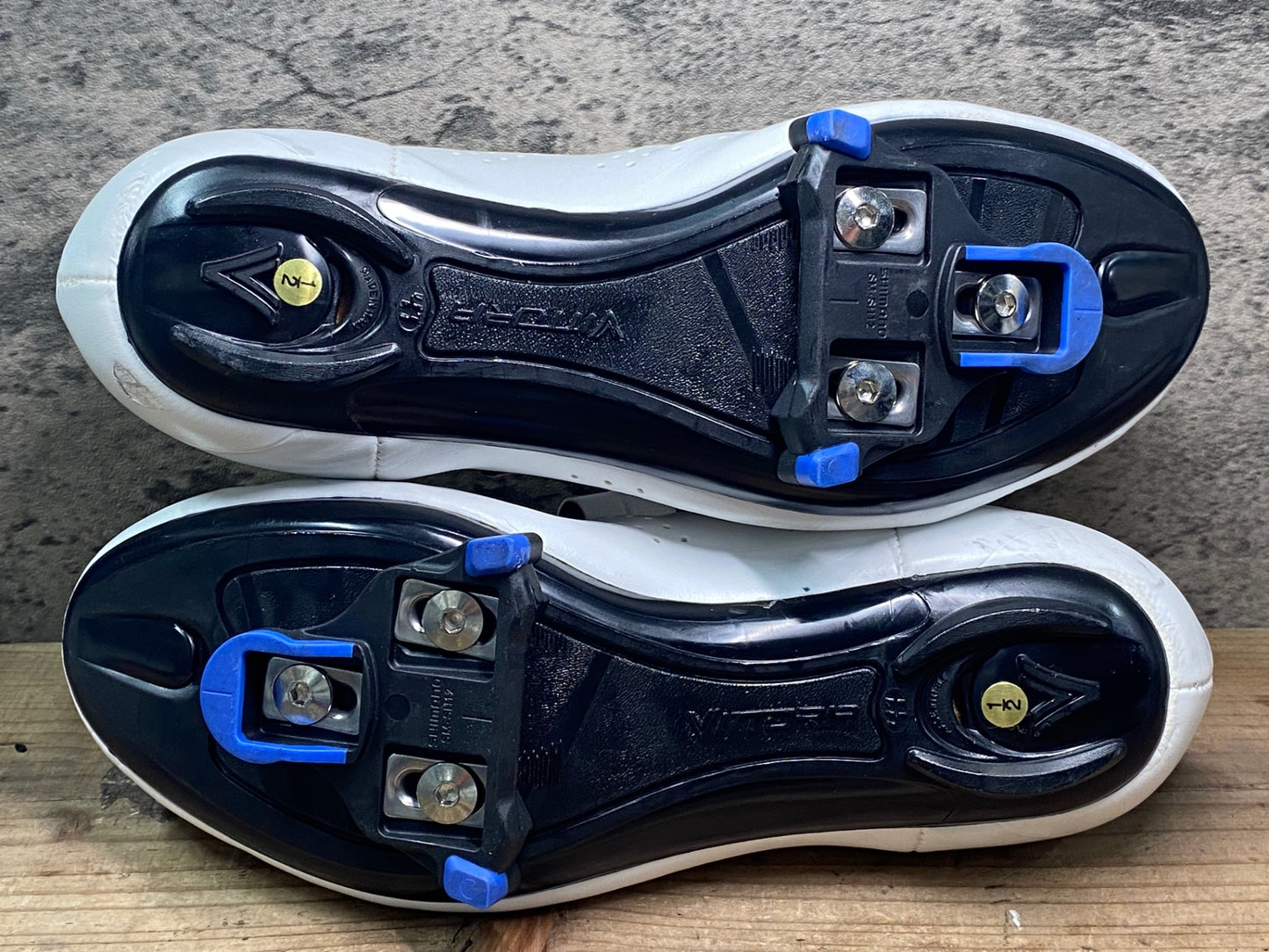 IV404 ヴィットリア vittoria ビンディングシューズ EU41 白 SPD-SL