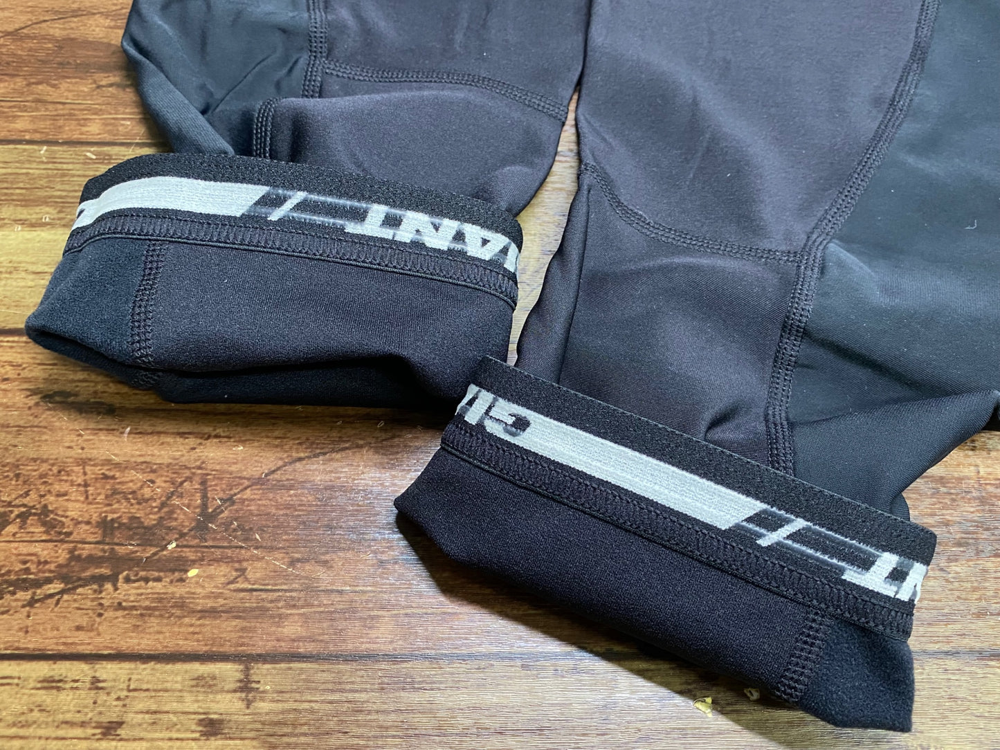 IV875 ジャイアント GIANT 3D KNEE WARMER ニーウォーマー 黒 M