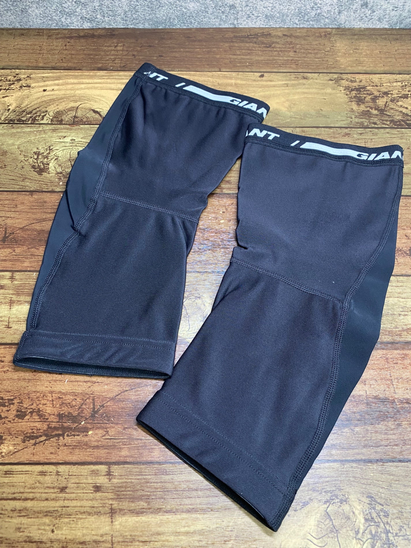 IV874 ジャイアント GIANT 3D KNEE WARMER ニーウォーマー 黒 S