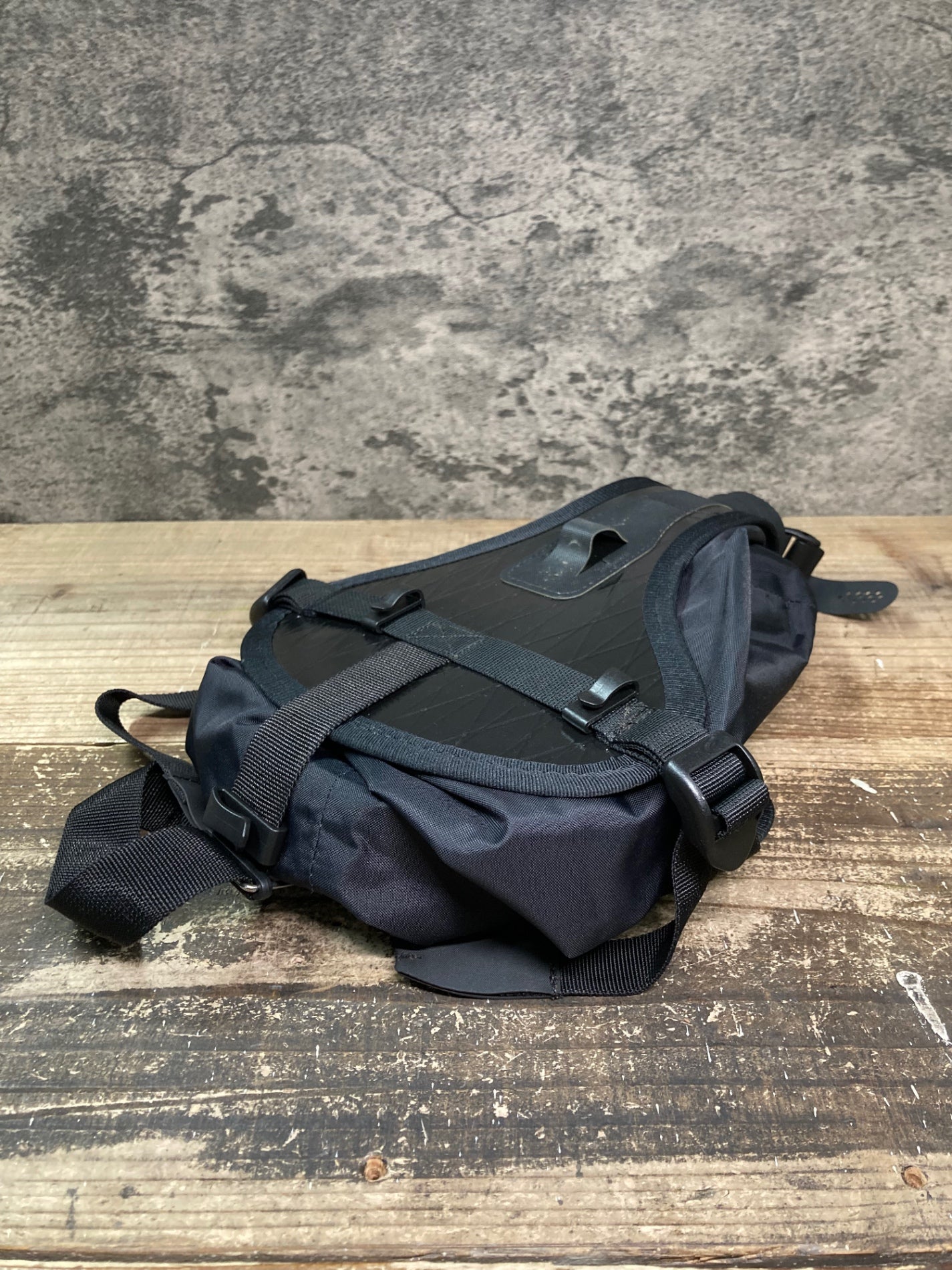 IV335 リストラップ RESTRAP RACE SADDLE BAG サドルバッグ 黒 7L