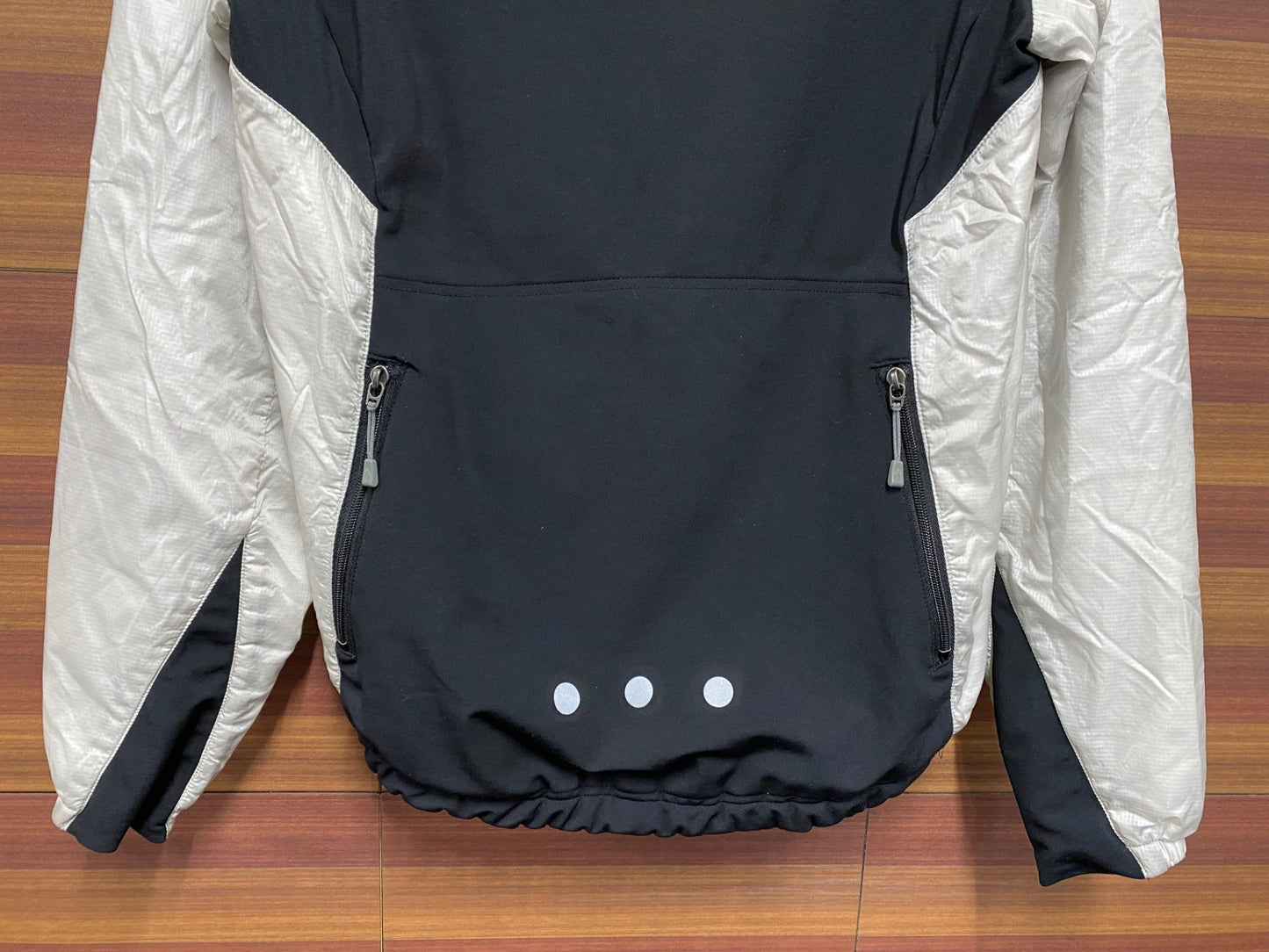 IP339 モンベル mont-bell 長袖 サイクルジャケット 中綿 白 XS