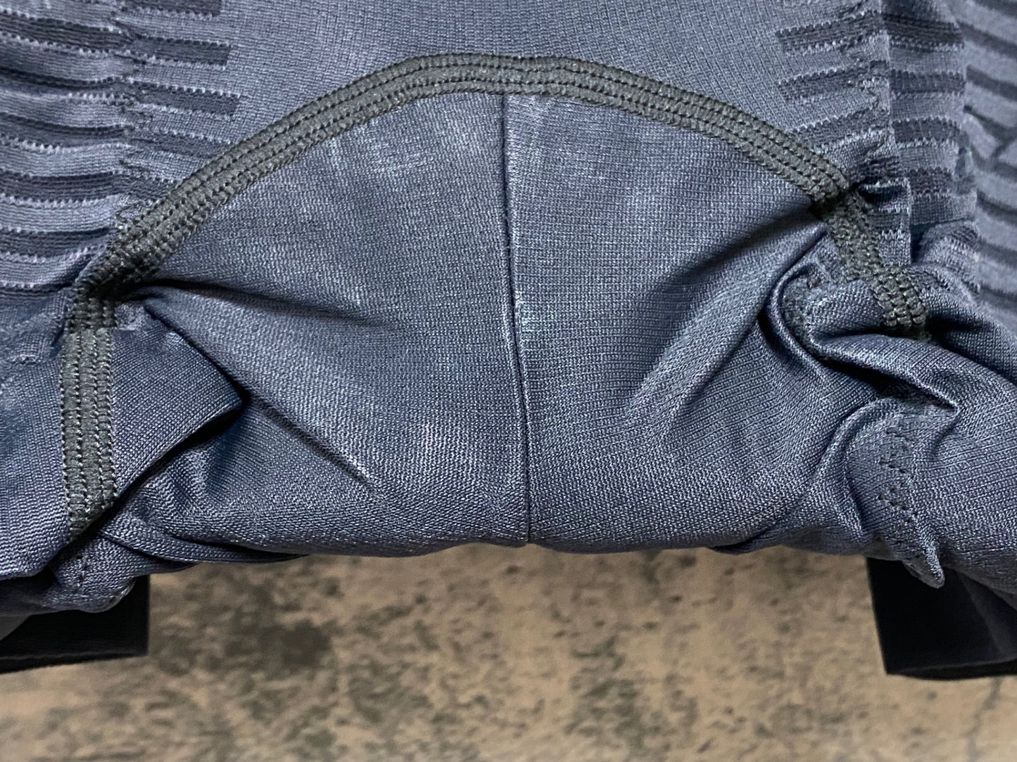 IW302 パールイズミ PEARL IZUMI メッシュインナーパンツ 黒 L 未使用品