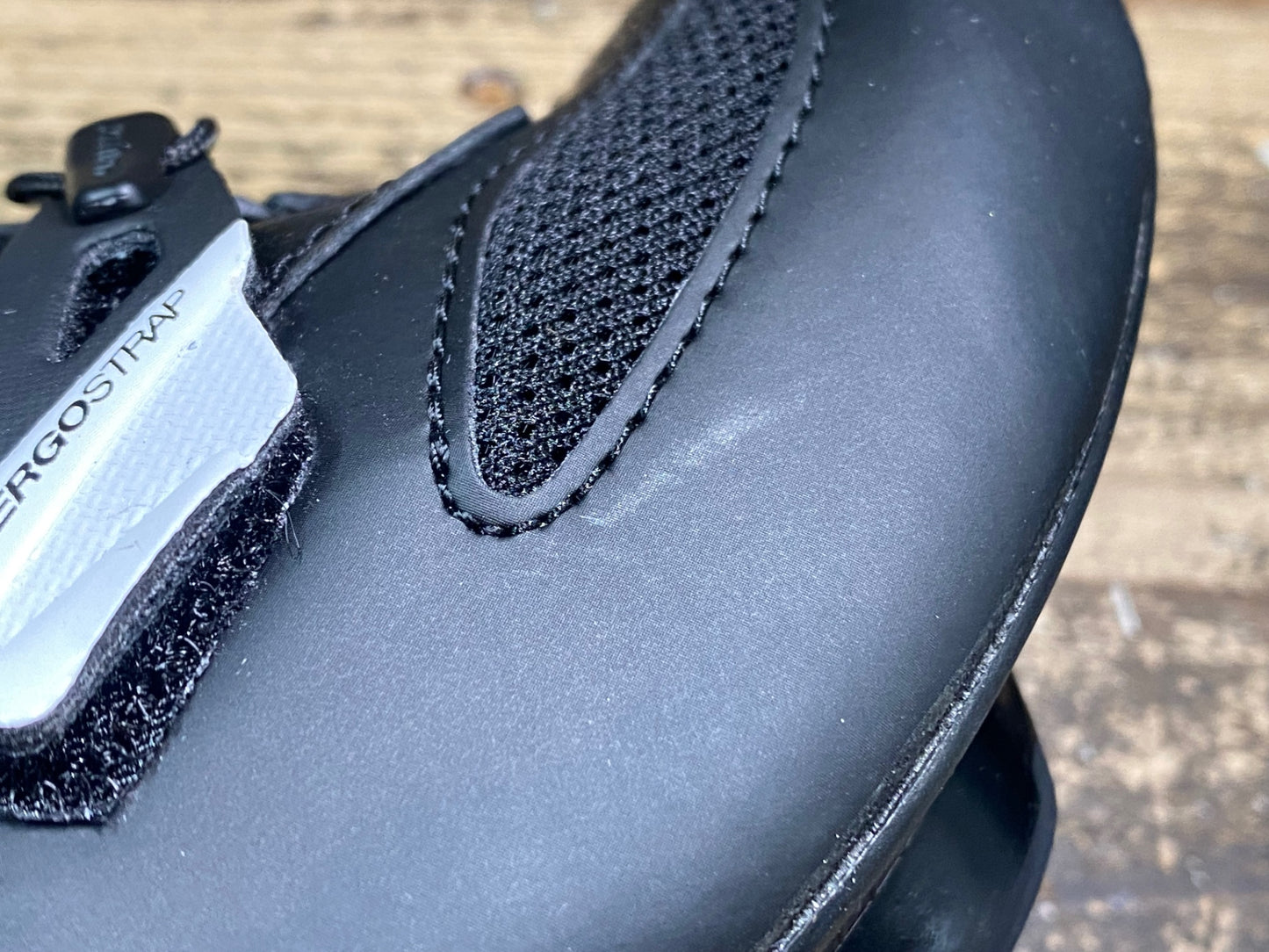 JC695 未使用品 マヴィック MAVIC COSMIC ELITE ビンディングシューズ 黒 EU40 SPDアタッチメント ペン字あり