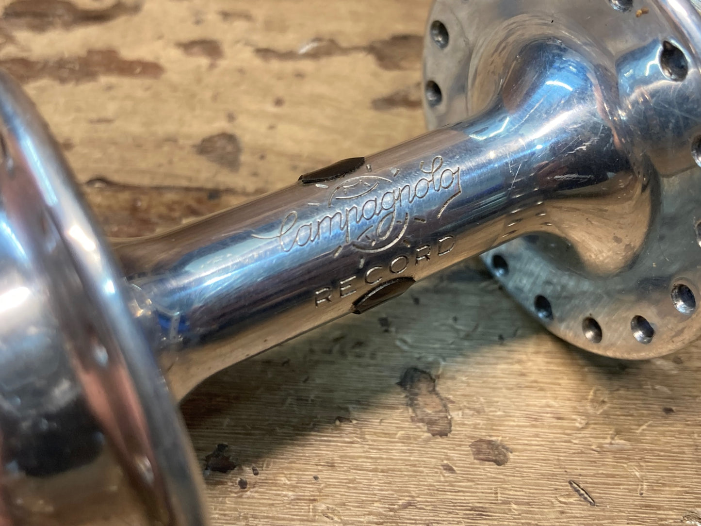 IL963 カンパニョーロ Campagnolo レコード RECORD ハブセット 32H OLD100×126mm BSCネジ クイック非純正