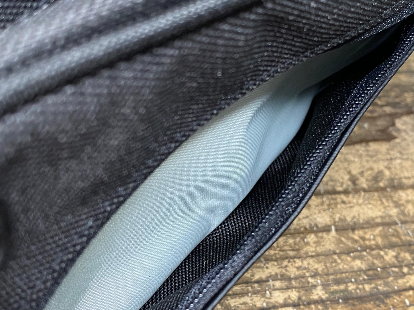 IW090 ジャイアント GIANT SHADOW DX TT BAG トップチューブバッグ