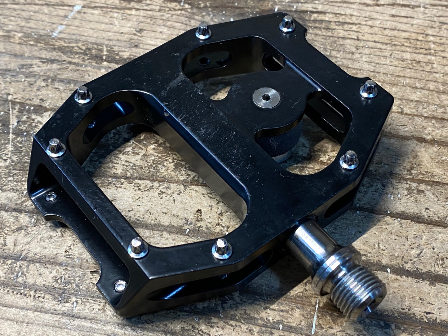 HW425 マグペド magped ROAD2 ビンディングペダル 黒 クリート付属