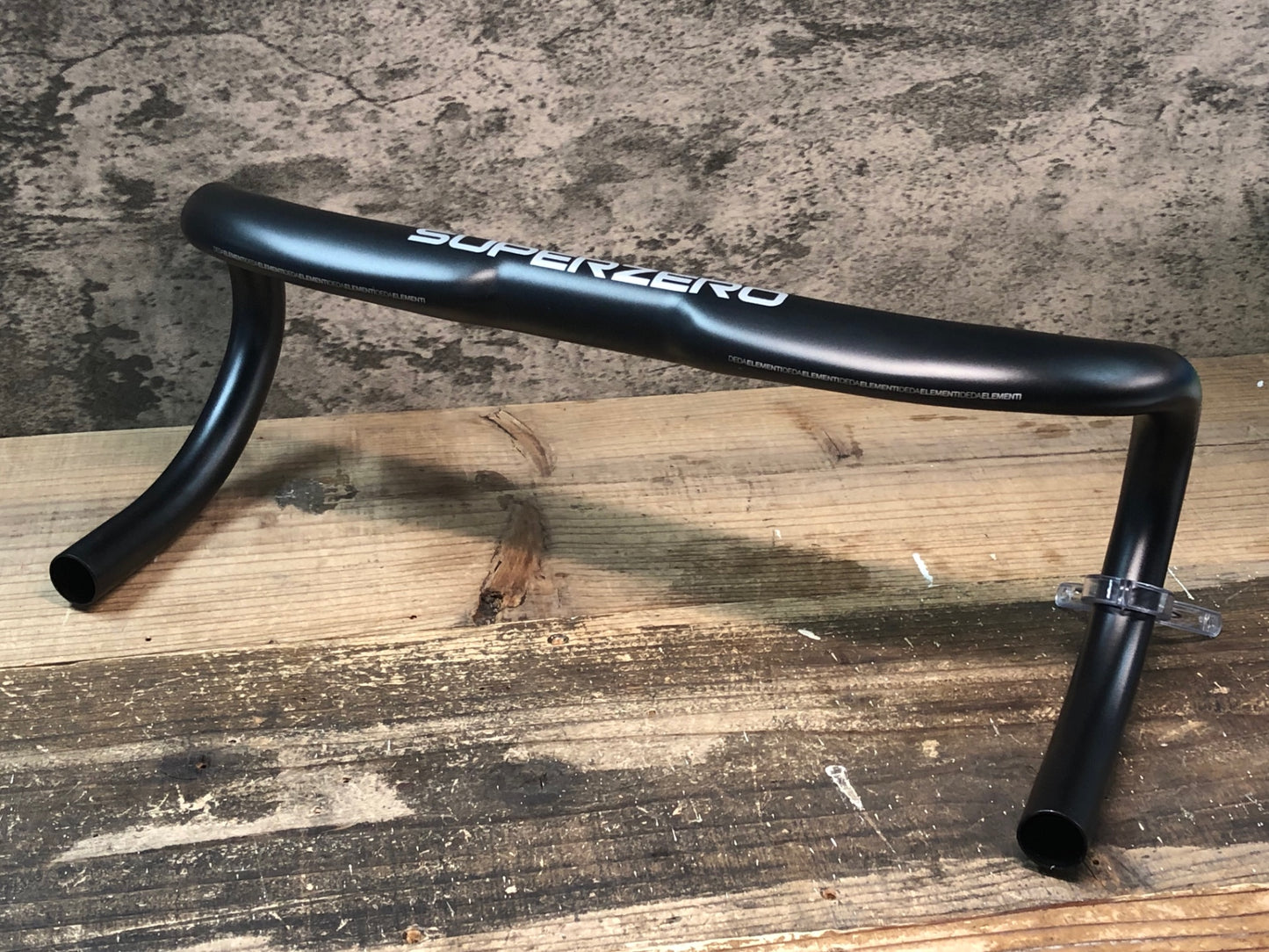 IR266 デダ Deda SUPERZERO アルミ ハンドル エンド 外-外420mm Φ31.7