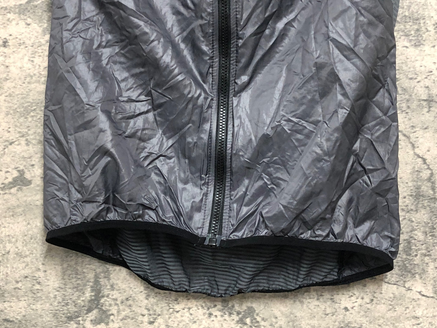 IY189 カステリ CASTELLI ジレ サイクルベスト グレー XS