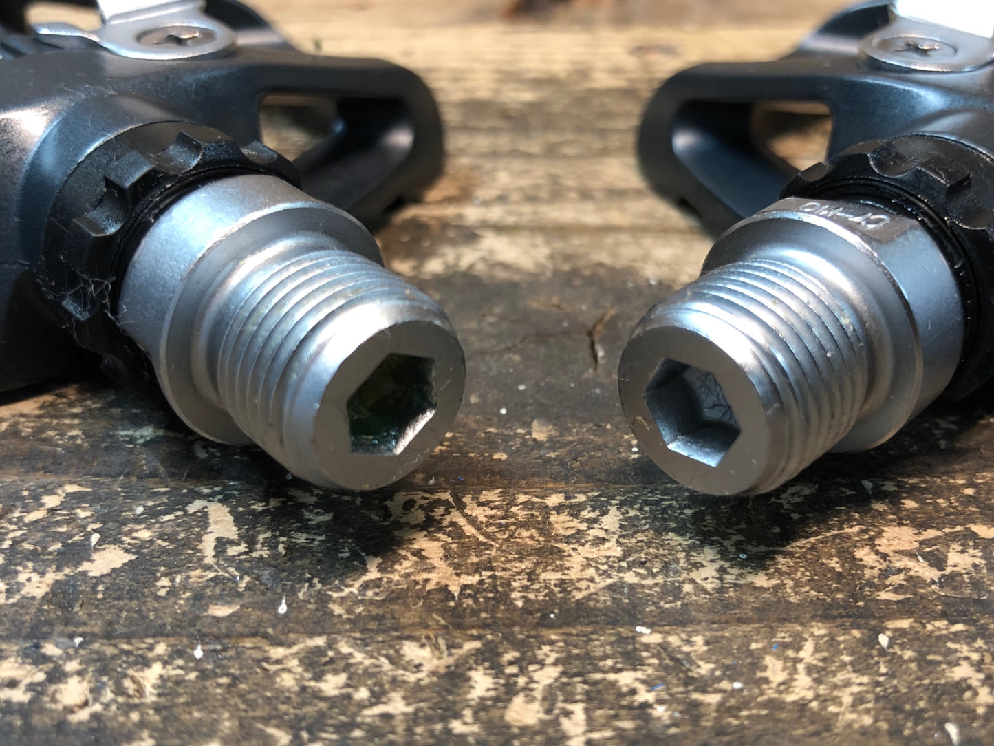 IW054 シマノ SHIMANO PD-EH500 ビンディングペダル SPD 片面フラット