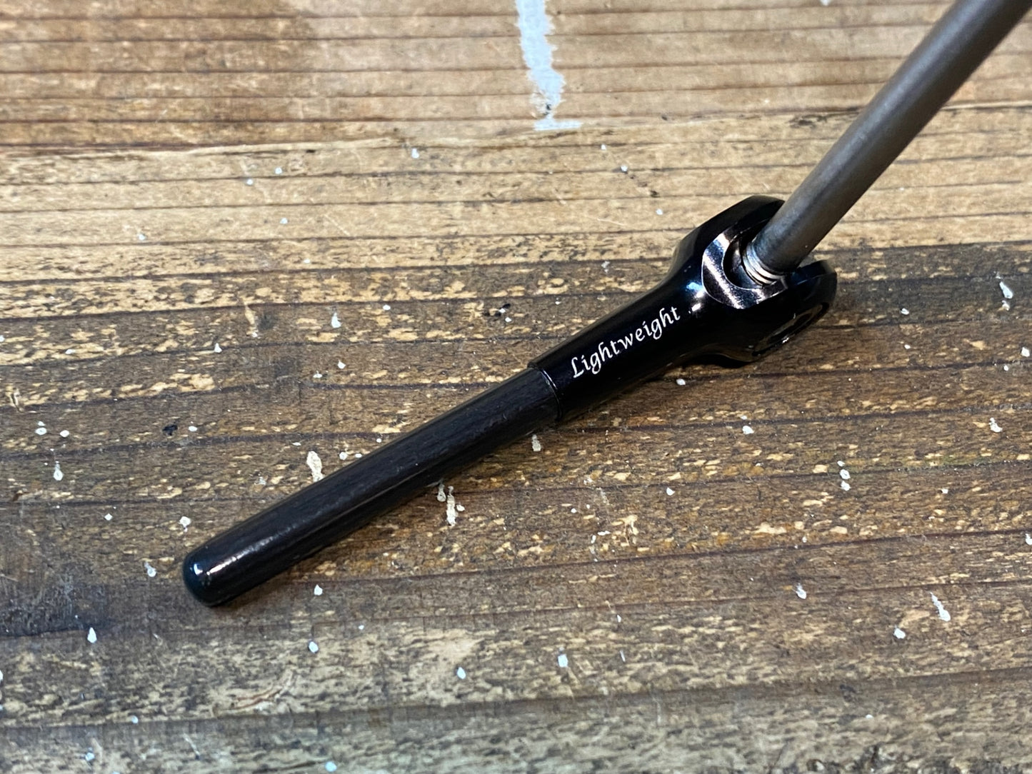 IY644 ライトウェイト LightWeight チタン クイックリリース リア用のみ※バネ欠品