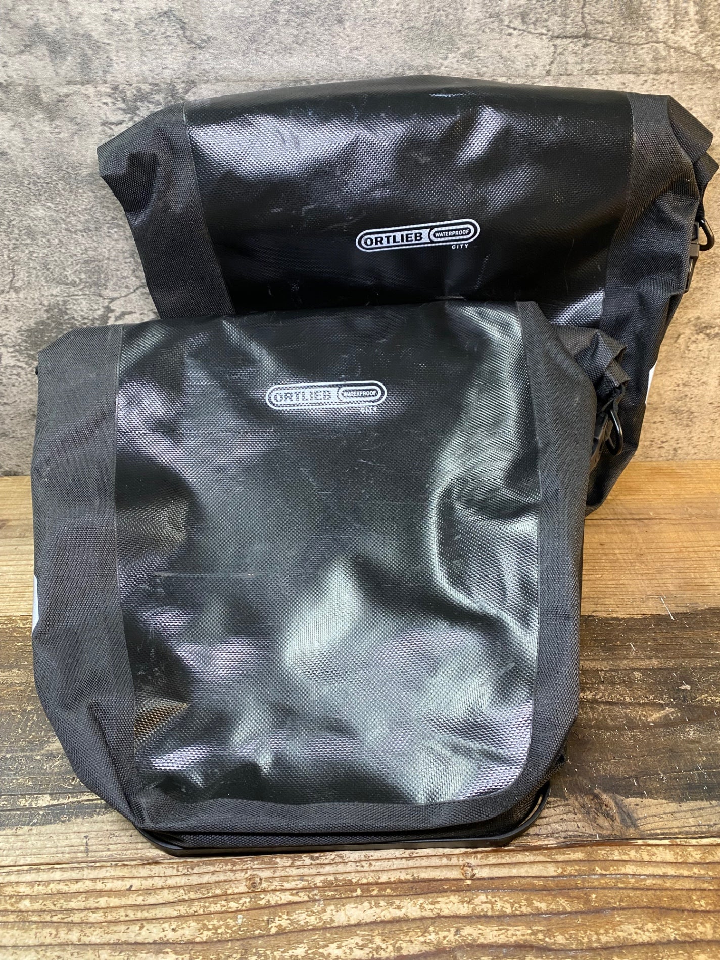 IX806 オルトリーブ ORTLIEB CITY パニアバッグ 黒 2個セット ※汚れ