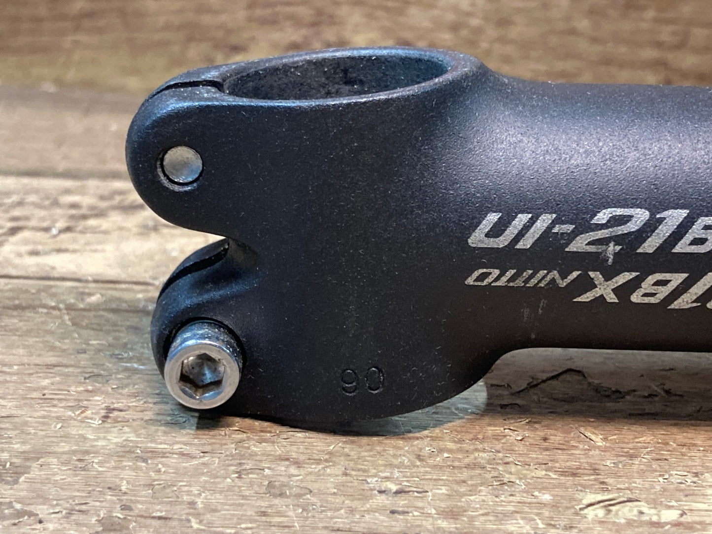 IM387 日東 NITTO UI-21BX ステム 黒 90mm Φ31.8 OS