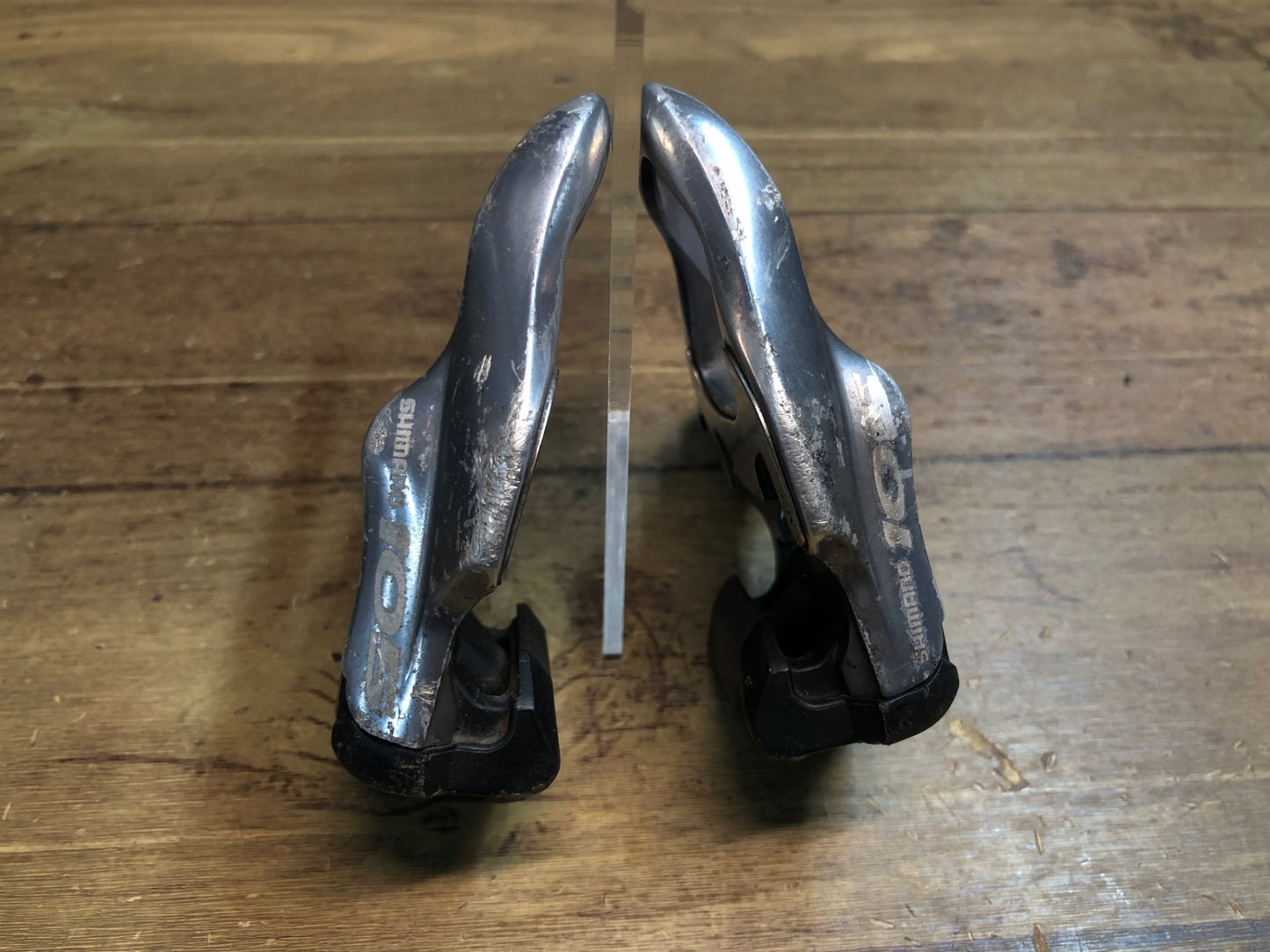 IN603 シマノ SHIMANO 105 PD-5610 ビンディングペダル SPD-SL