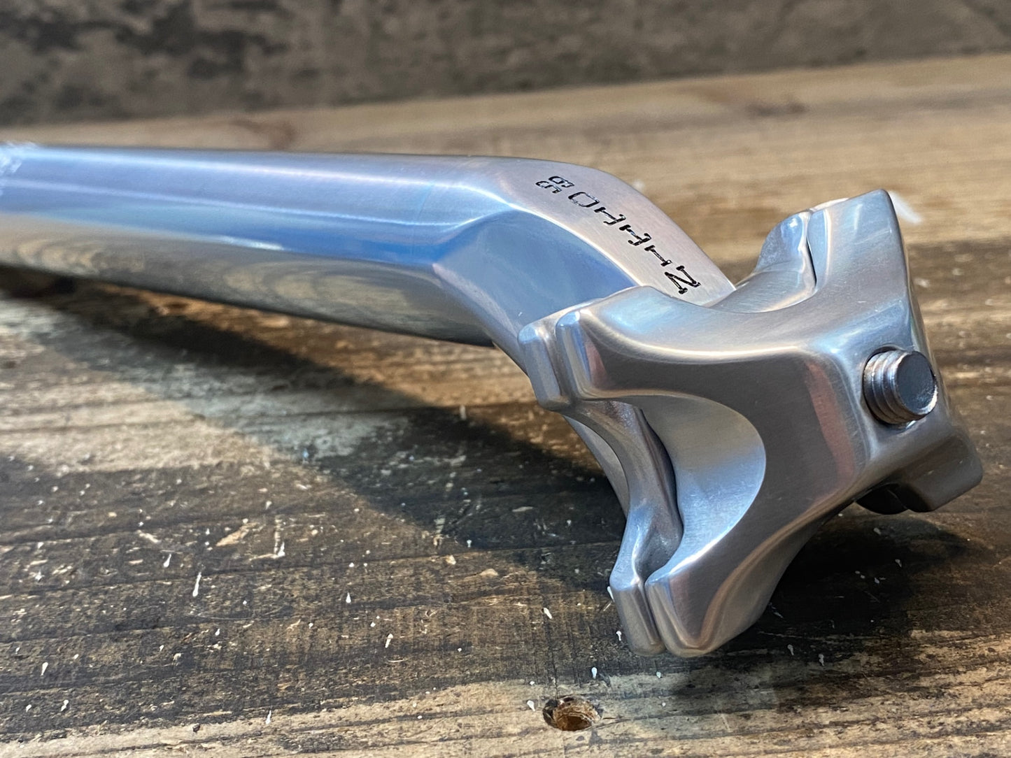 IW345 ニットー NITTO アルミ シートポスト Φ27.2mm