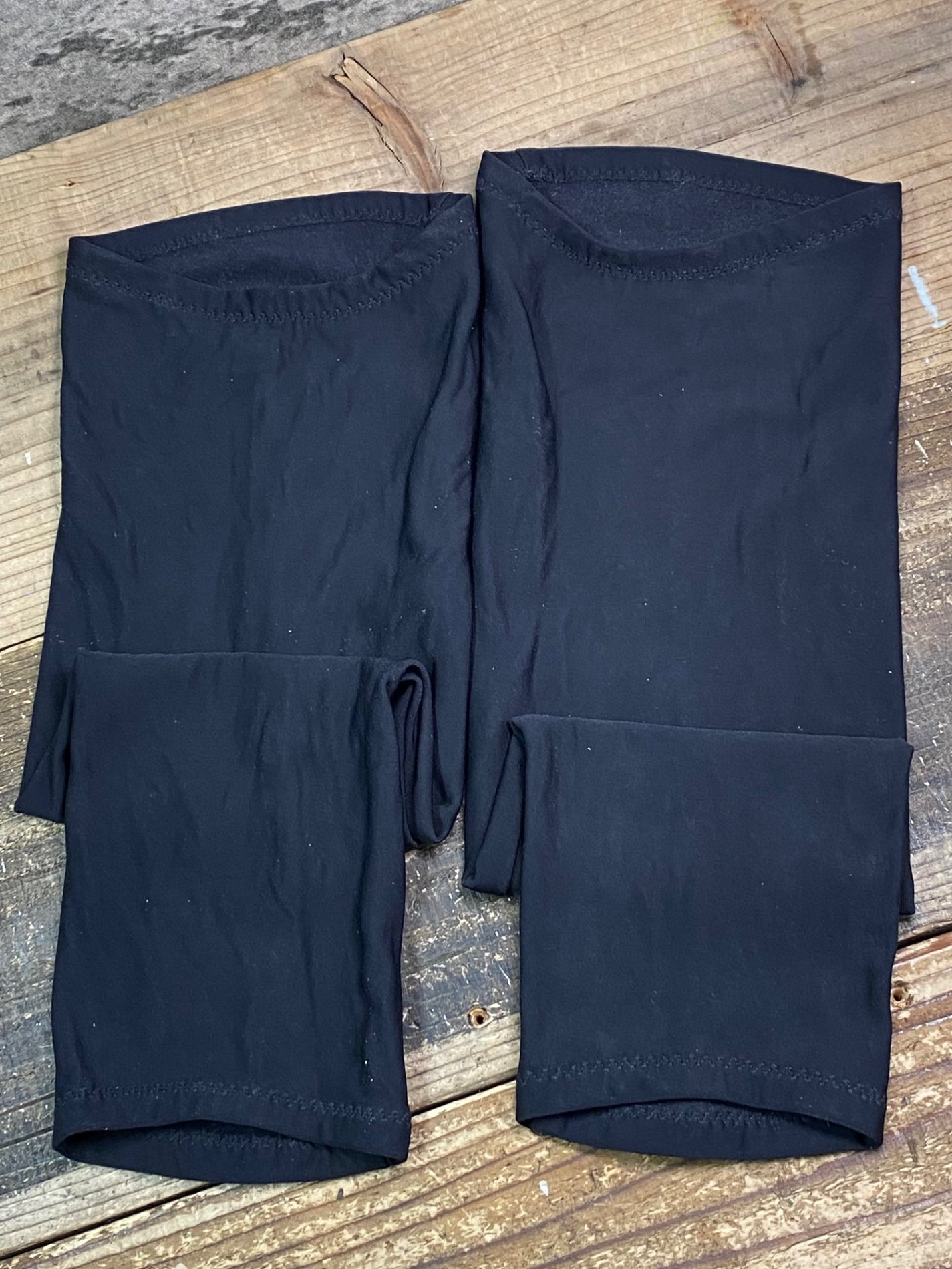 IW218 アソス assos ニーウォーマー 黒 Ⅰ 裏起毛