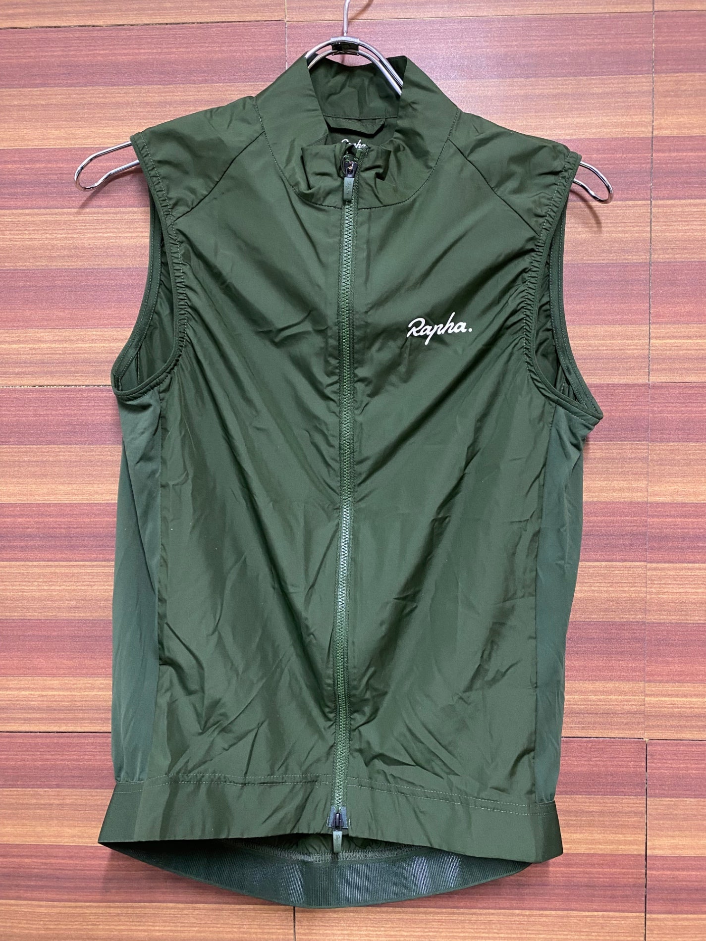 Rapha メンズ コア ジレ オリーブグリーン 新品】ラファ メンズ コア ジレ ディープオリーブグリーン
