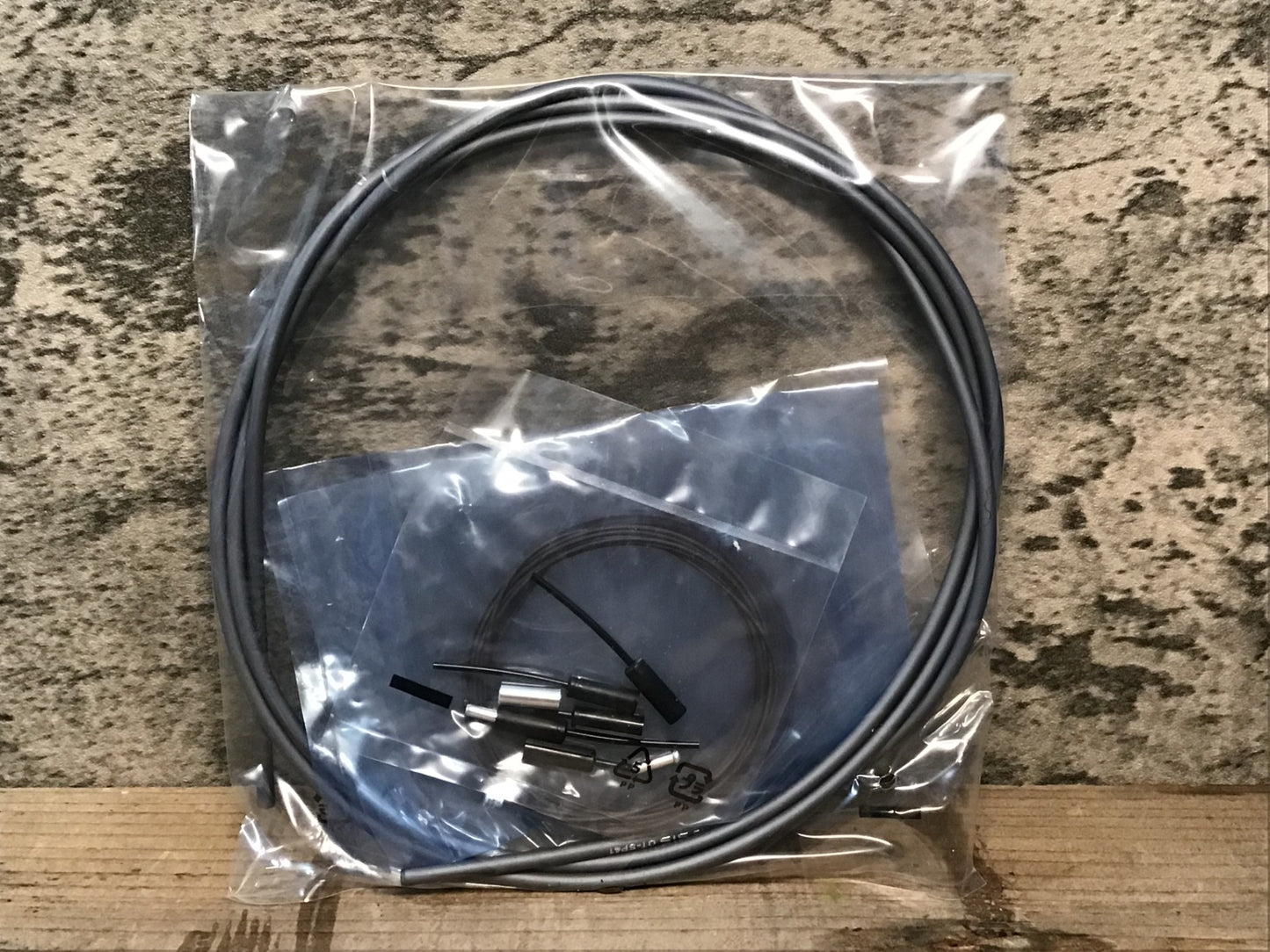 IP400 シマノ SHIMANO デュラエース DURA-ACE ロードシフトケーブルセット ROAD SHIFT CABLE SET グレー
