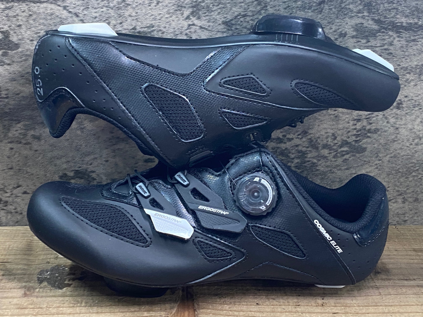 JC698 未使用品 マヴィック MAVIC COSMIC ELITE ビンディングシューズ 黒 EU40 SPDアタッチメント ペン字あり