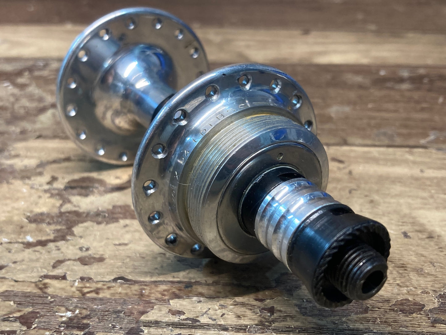 IL963 カンパニョーロ Campagnolo レコード RECORD ハブセット 32H OLD100×126mm BSCネジ クイック非純正