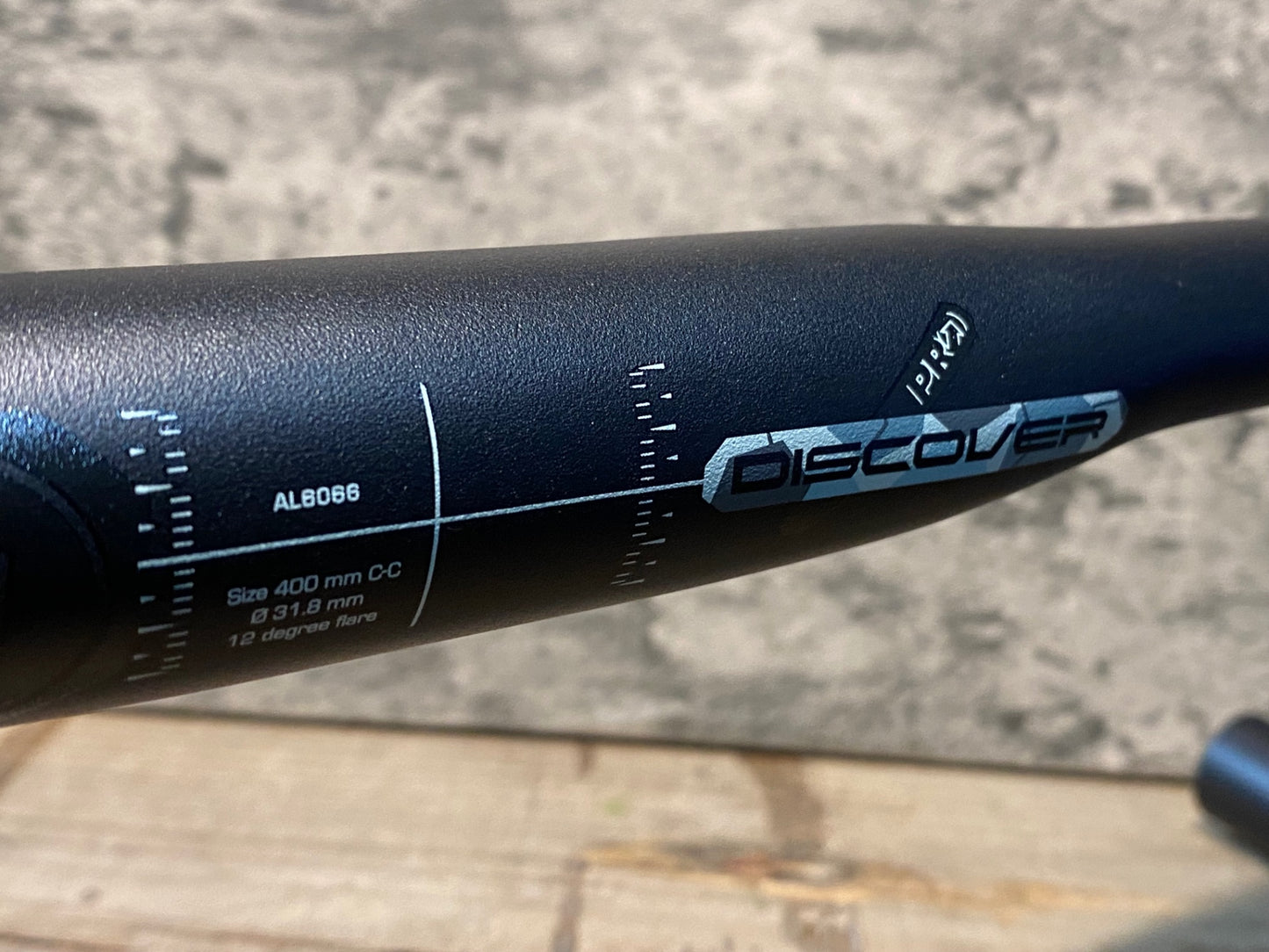 IR480 シマノ SHIMANO PRO DISCOVER アルミ ドロップハンドル 黒 ブラケットC-C400mm Φ31.8