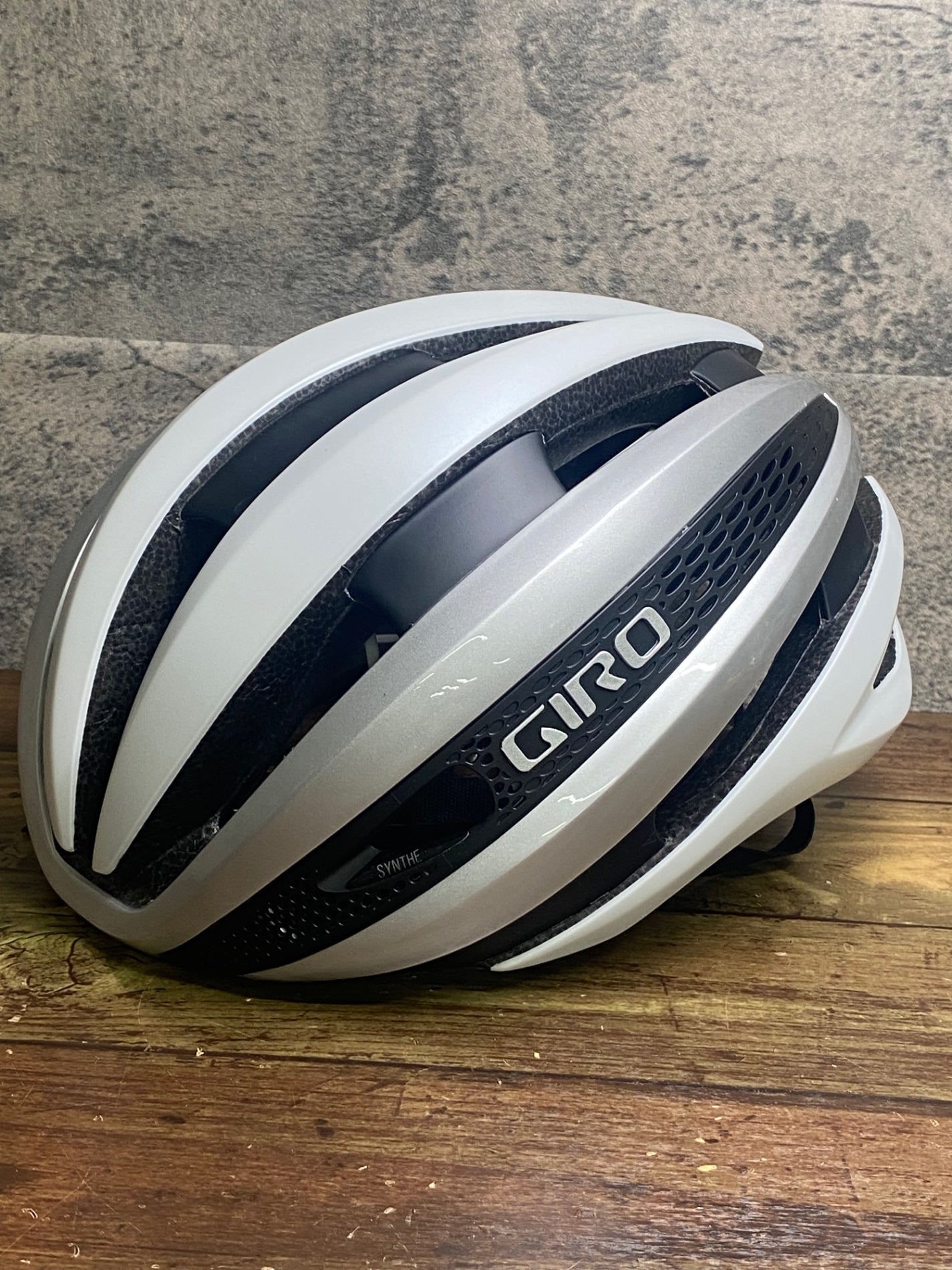 JC084 ジロ GIRO シンセ SYNTHE AF MIPS ヘルメット 白 L 59-63cm 2023/2製造