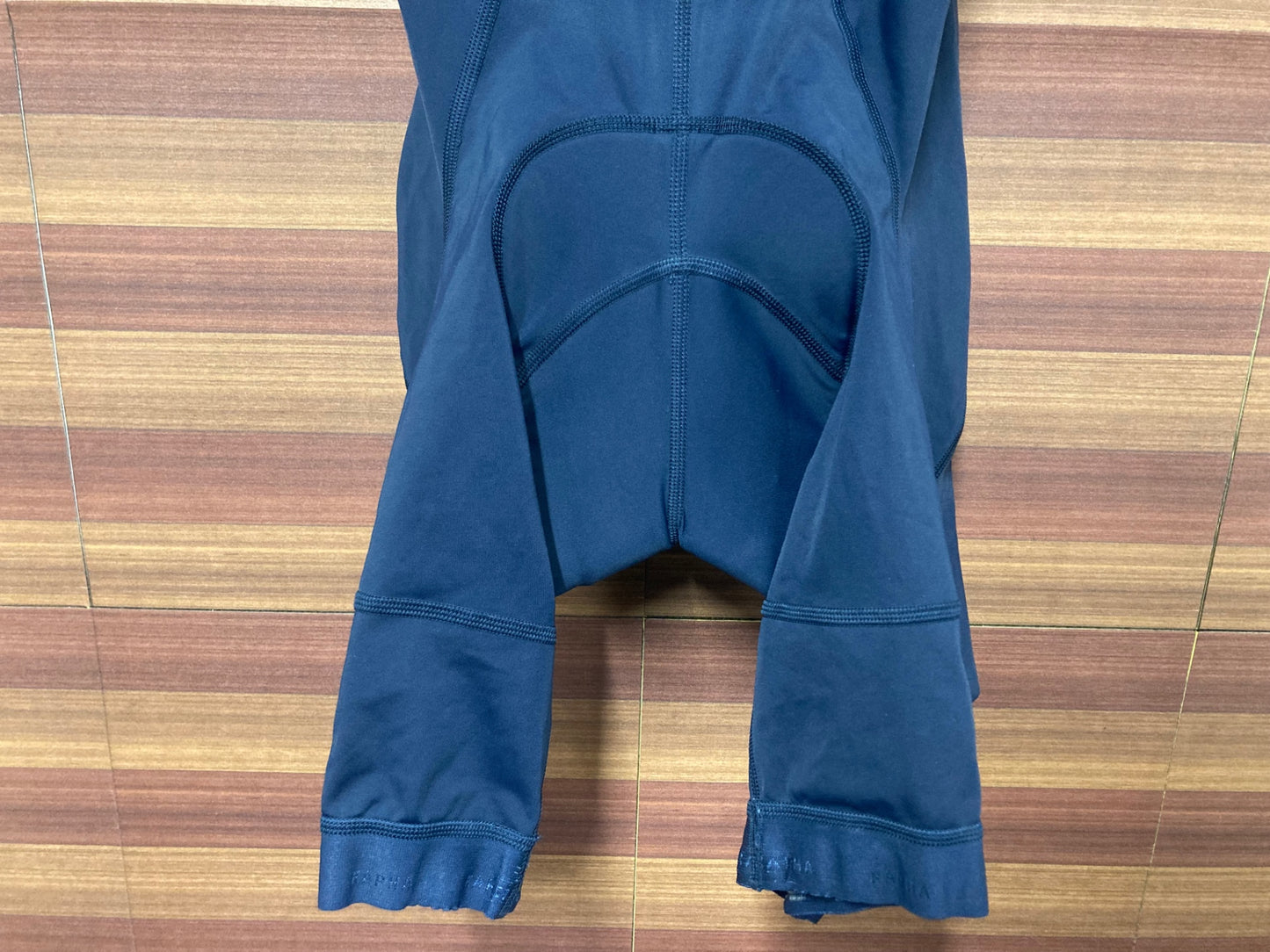 IW242 ラファ Rapha PRO TEAM TRAINING BIB SHORTS ビブショーツ ネイビー M
