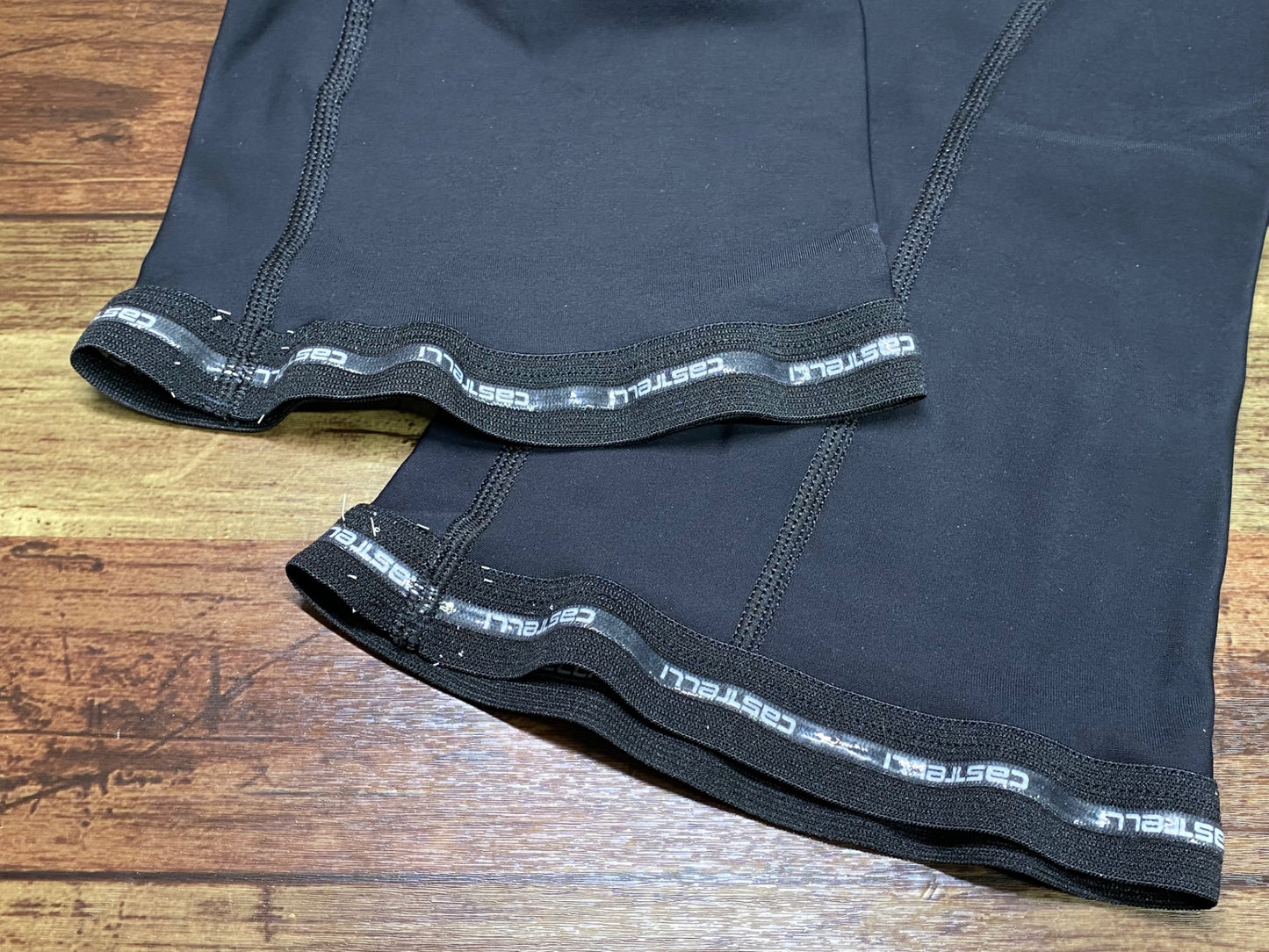 IP530 カステリ CASTELLI レッグウォーマー L