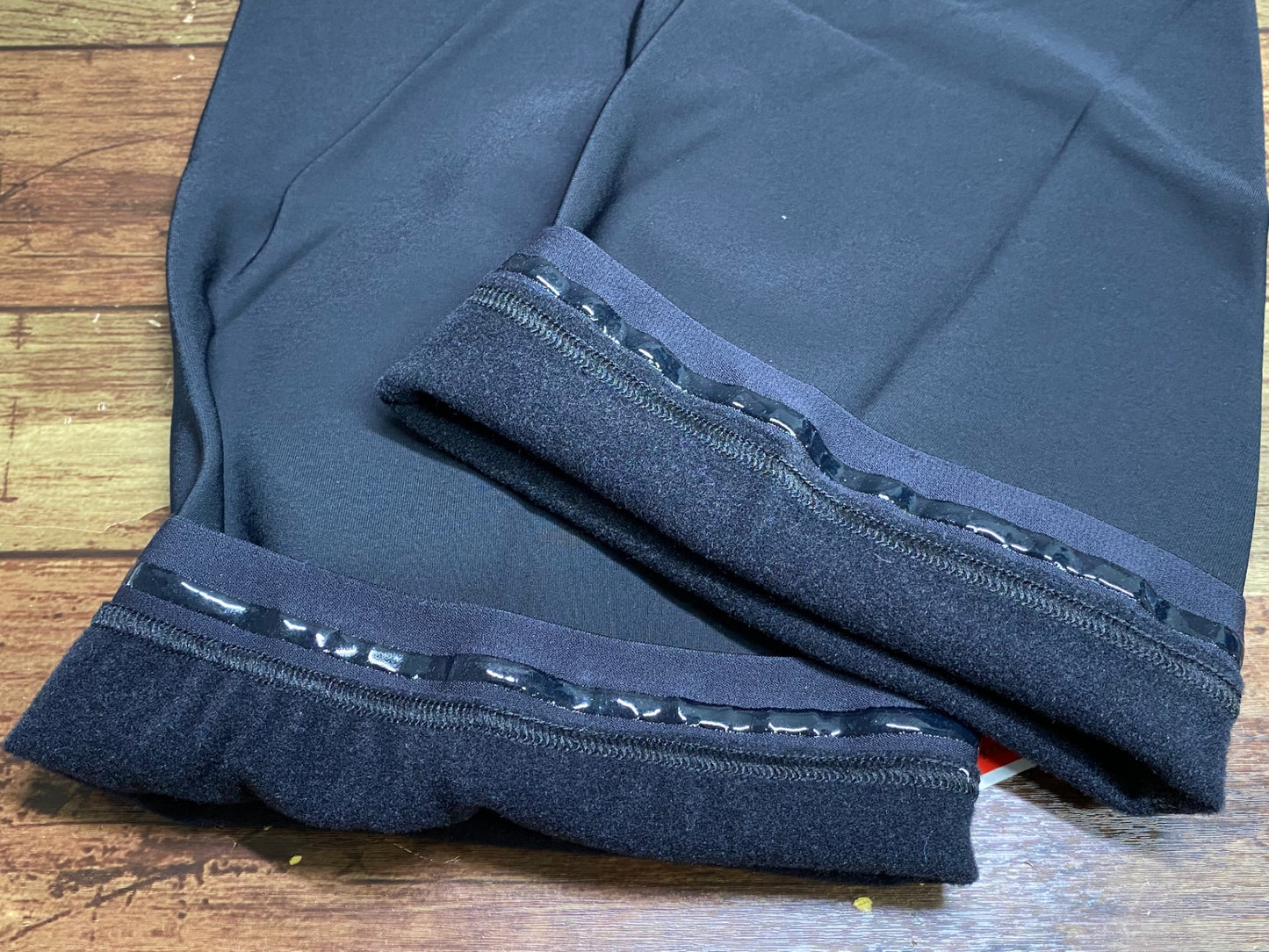 IV864 カステリ CASTELLI THERMOFLEX KNEE WARMER ニーウォーマー 黒 L