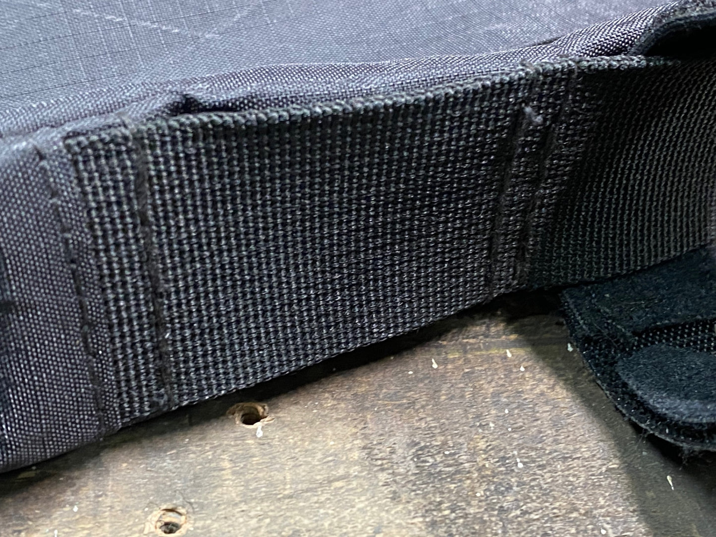 IO021 R250 フレームバッグ 黒