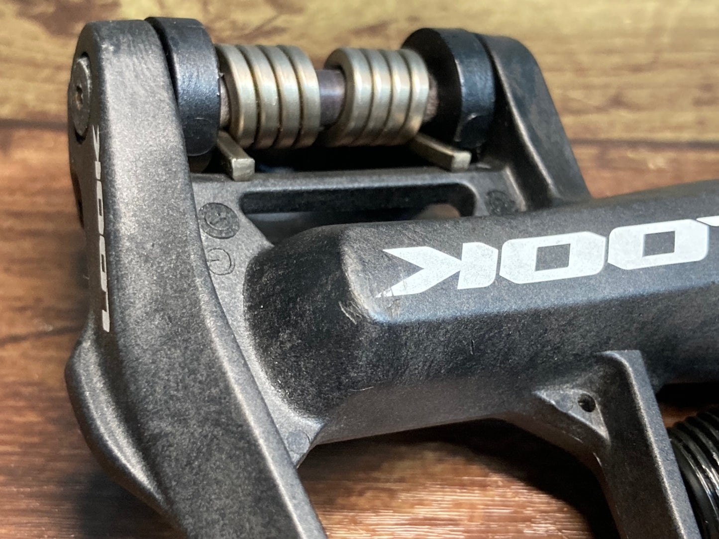 IX703 ルック LOOK KEO 2 MAX CARBON ビンディングペダル