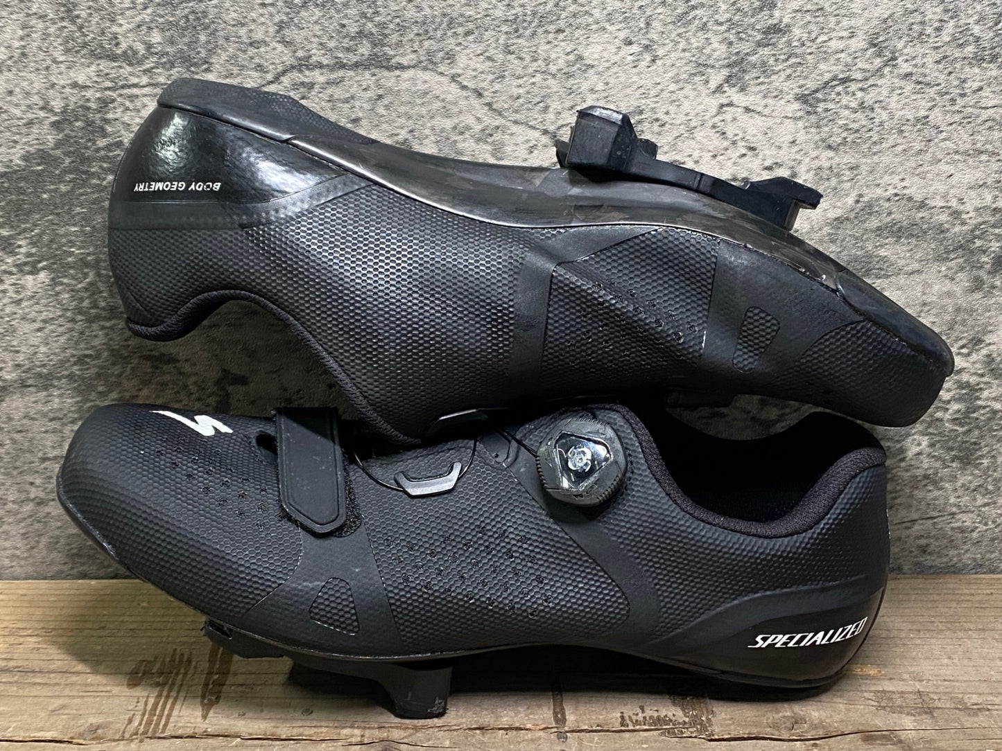 IX290 スペシャライズド SPECIALIZED TORCH 2.0 ビンディングシューズ 3穴 EU42 黒
