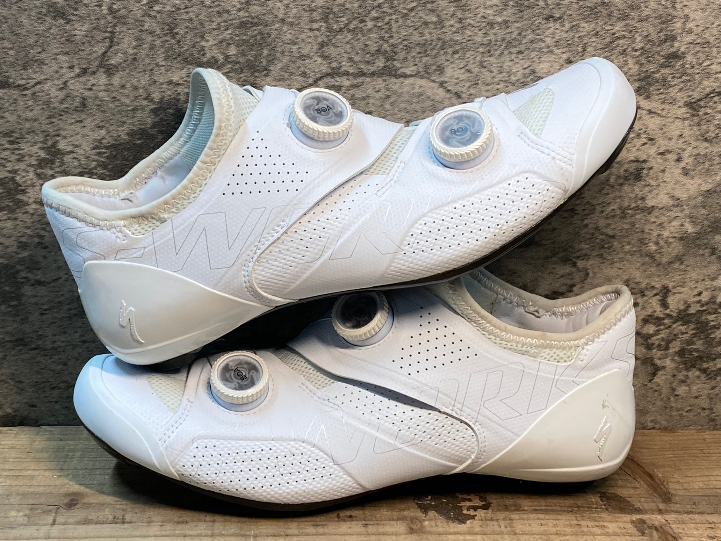 IY424 スペシャライズド SPECIALIZED エスワークス S-WORKS ARES ビンディングシューズ 白 EU 41