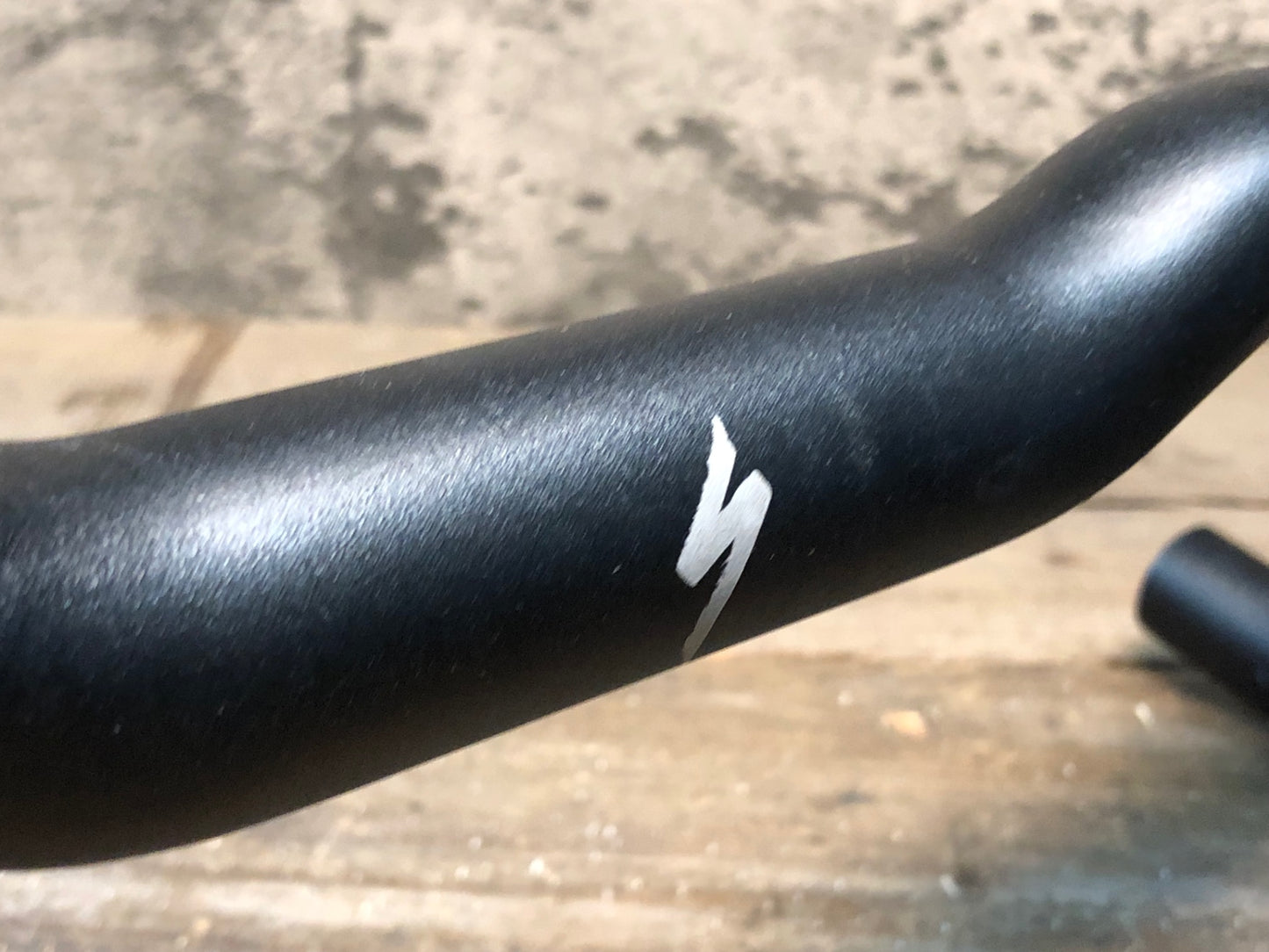IP547 スペシャライズド SPECIALIZED Comp Hover Bar ドロップハンドル ブラケットC-C400mm Φ31.8