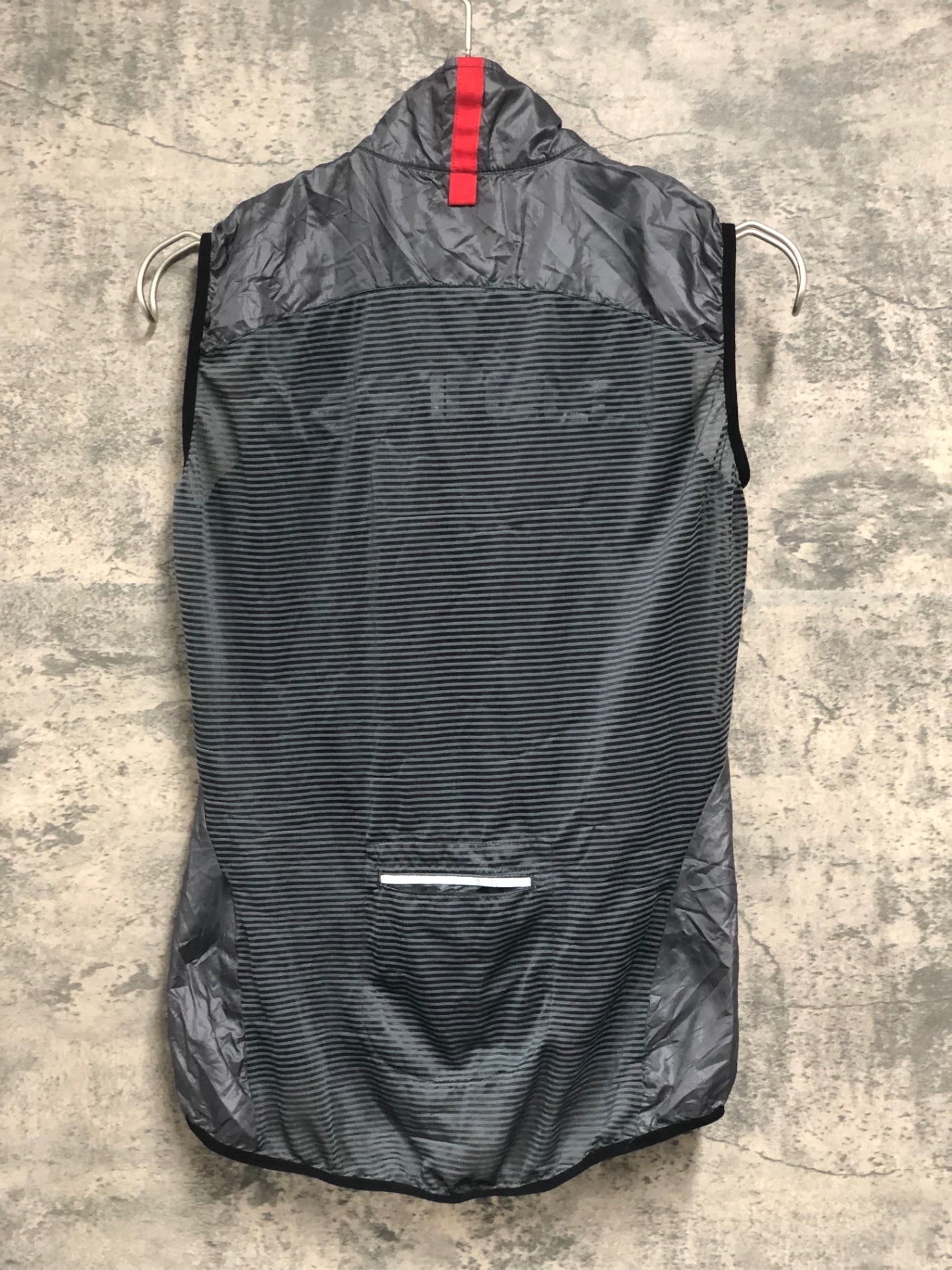 IY189 カステリ CASTELLI ジレ サイクルベスト グレー XS