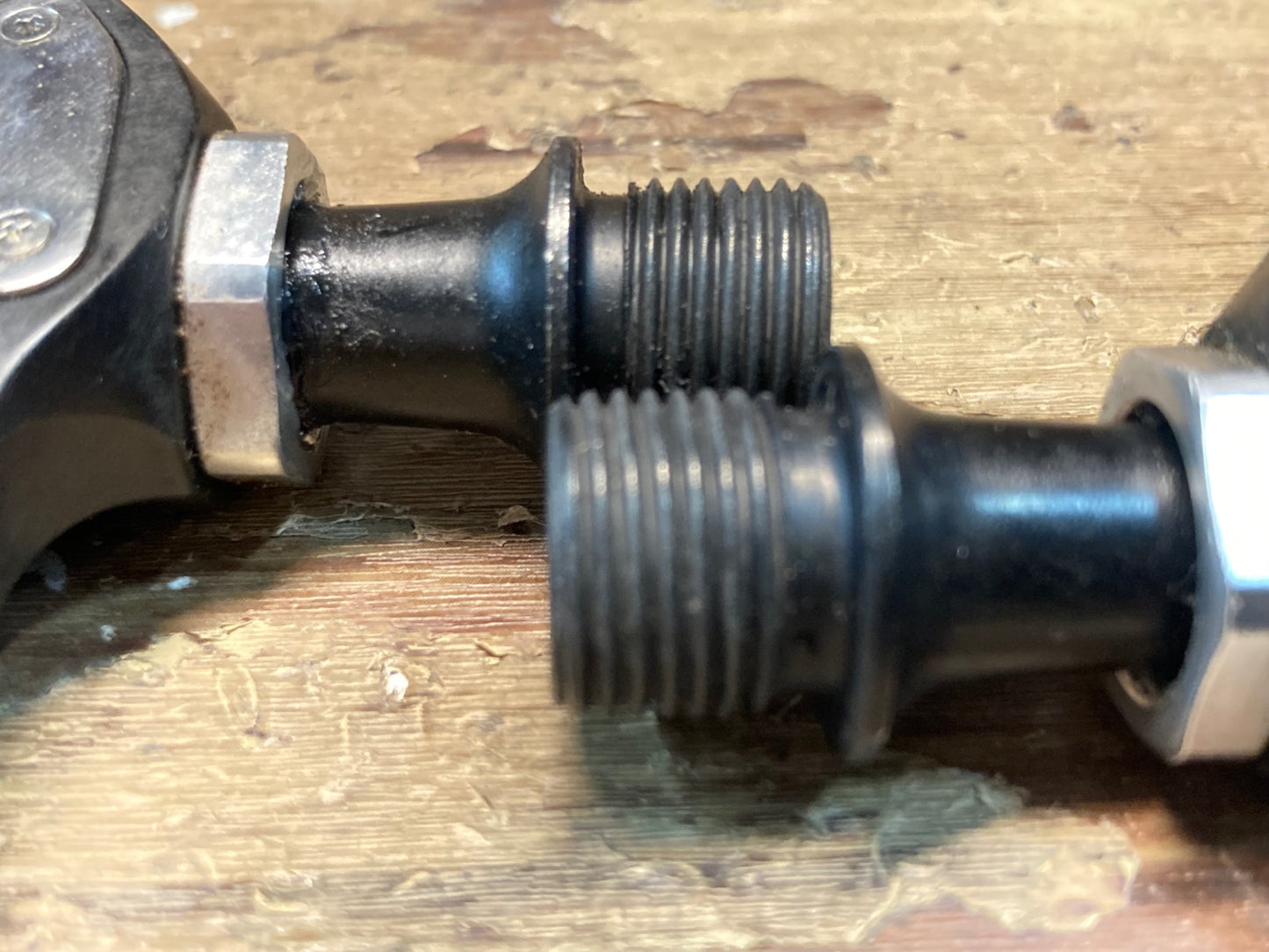 IK861 シマノ SHIMANO 105 PD-5700-C ビンディングペダル SPD-SL
