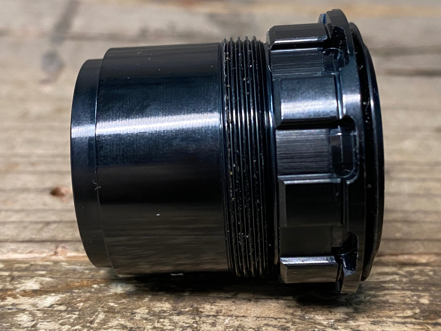 IO294 DT SWISS フリーラチェットスラム SRAM XDR用