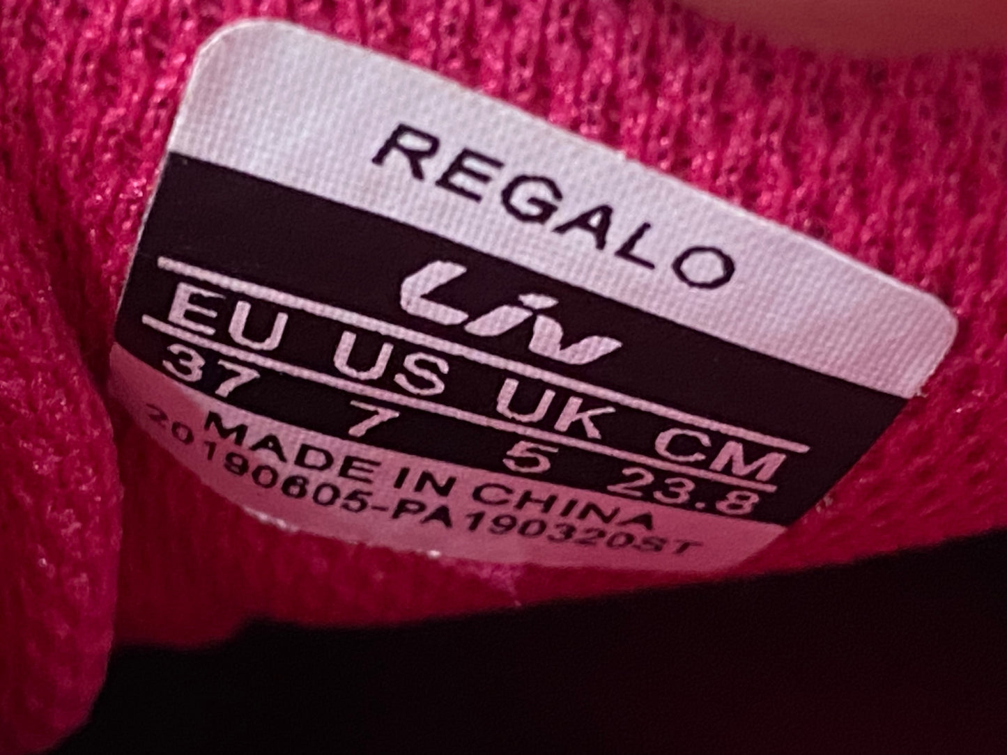 IY251 ジャイアント GIANT Liv REGALO ビンディングシューズ 黒 ピンク EU37 SPD-SL レディース