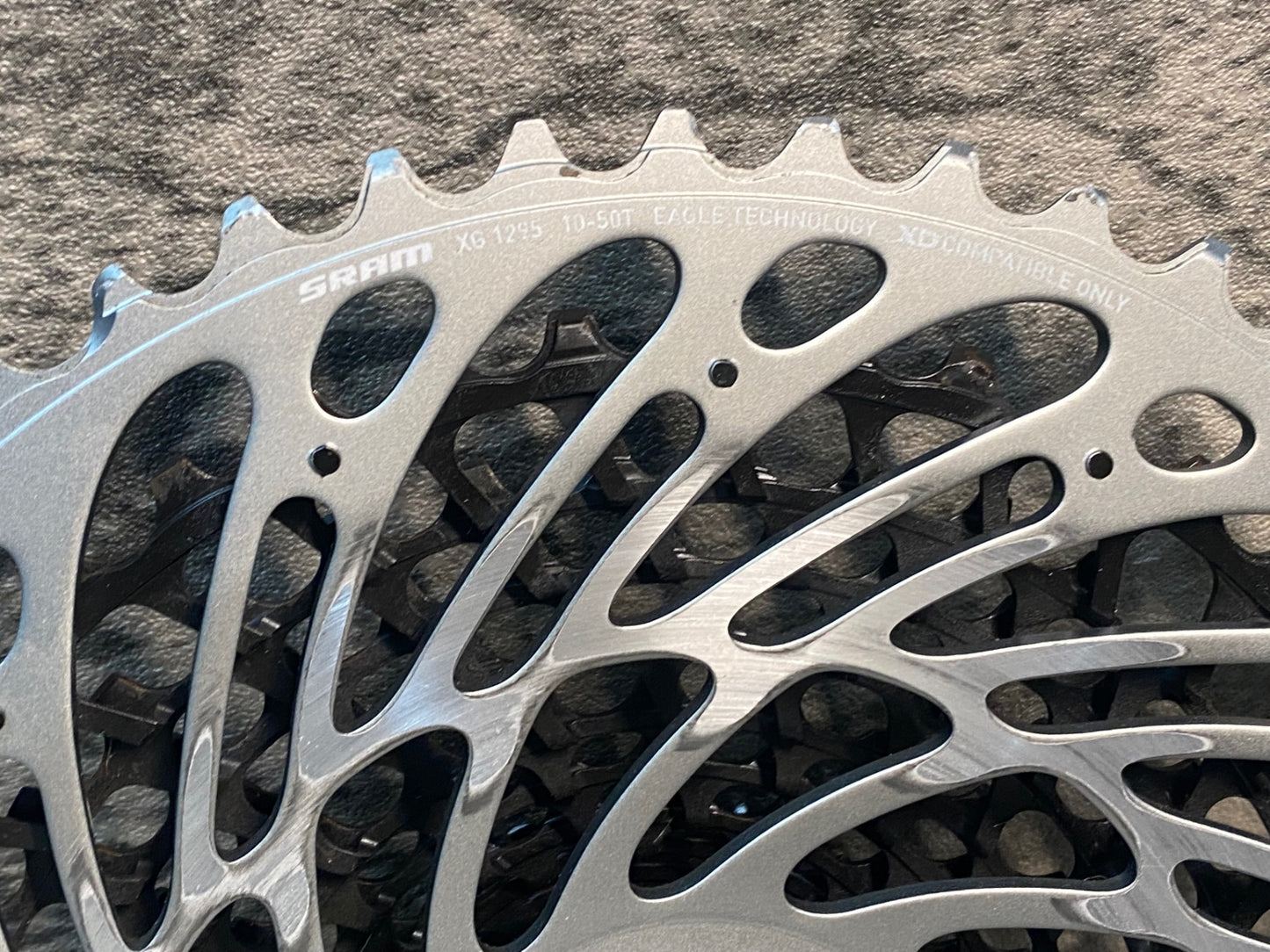JA472 スラム SRAM X01 EAGLE XG1295 スプロケット 11-50T 12S