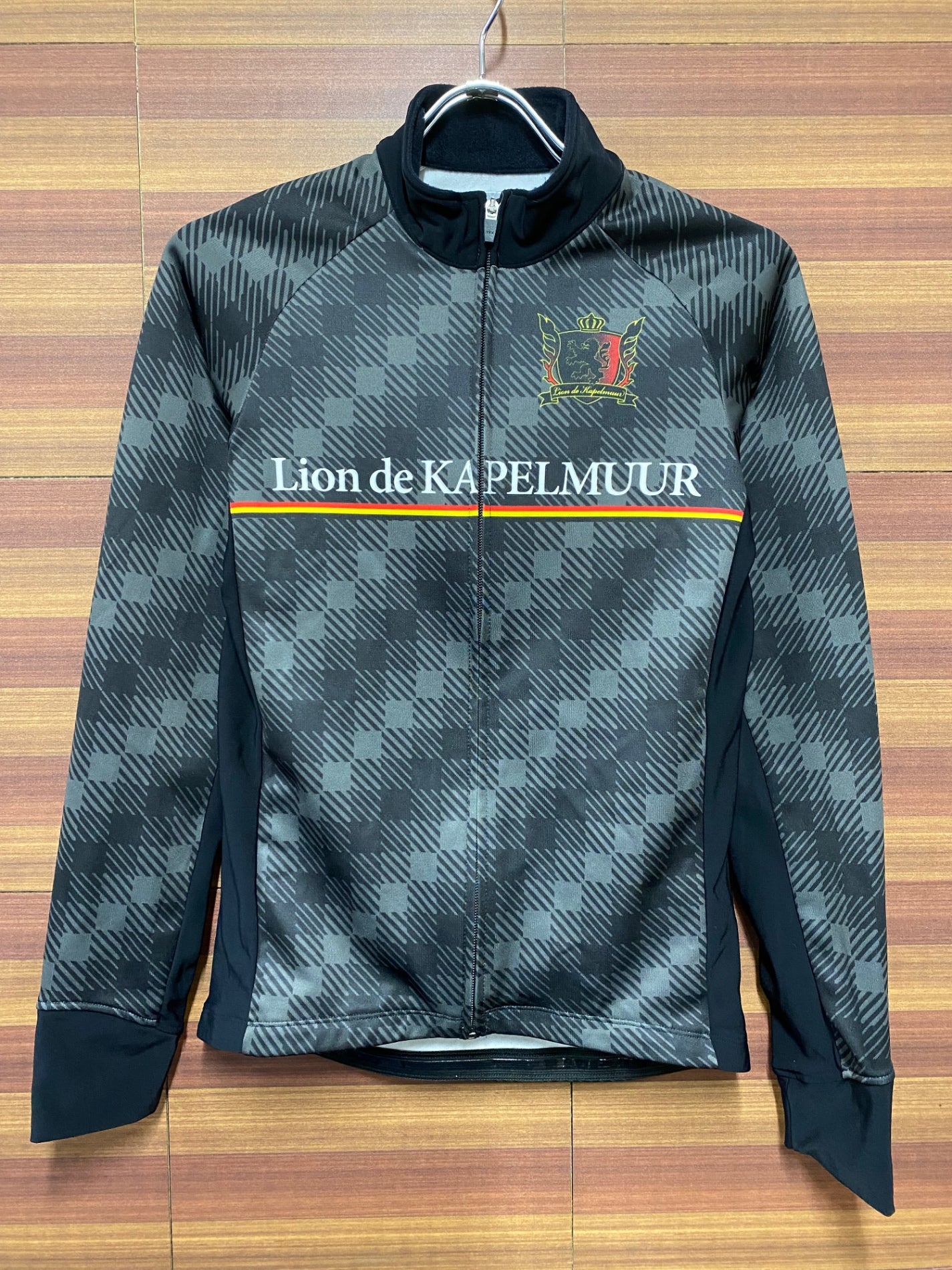 IC916 リオンドカペルミュール Lion de KAPELMUUR 長袖 サイクルジャージ 黒 グレー ASIA/M 裏起毛 – BICI  AMORE EQ STORE