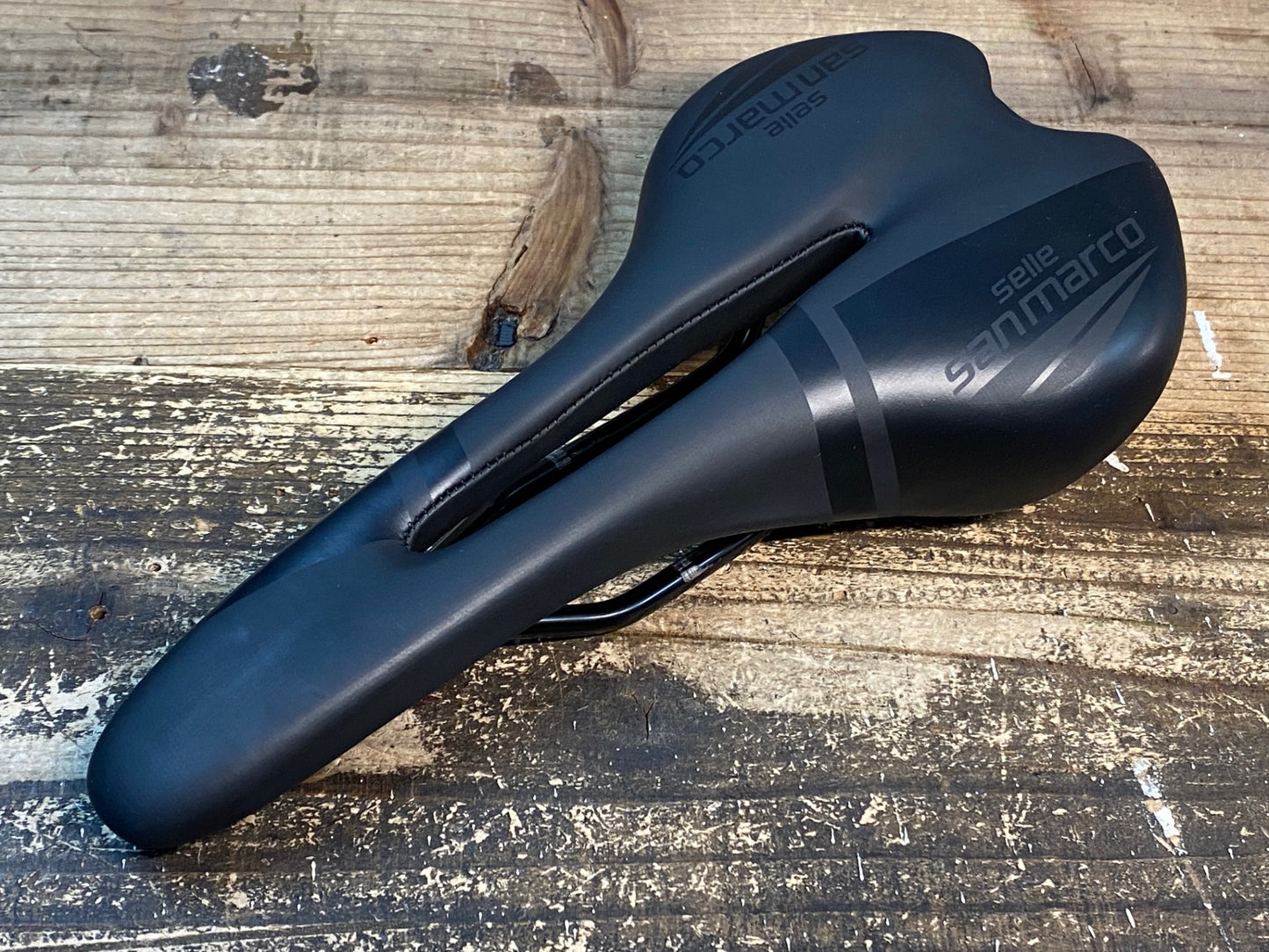 IZ822 セラサンマルコ selle san marco ERA サドル 黒 Fec Alloyレール