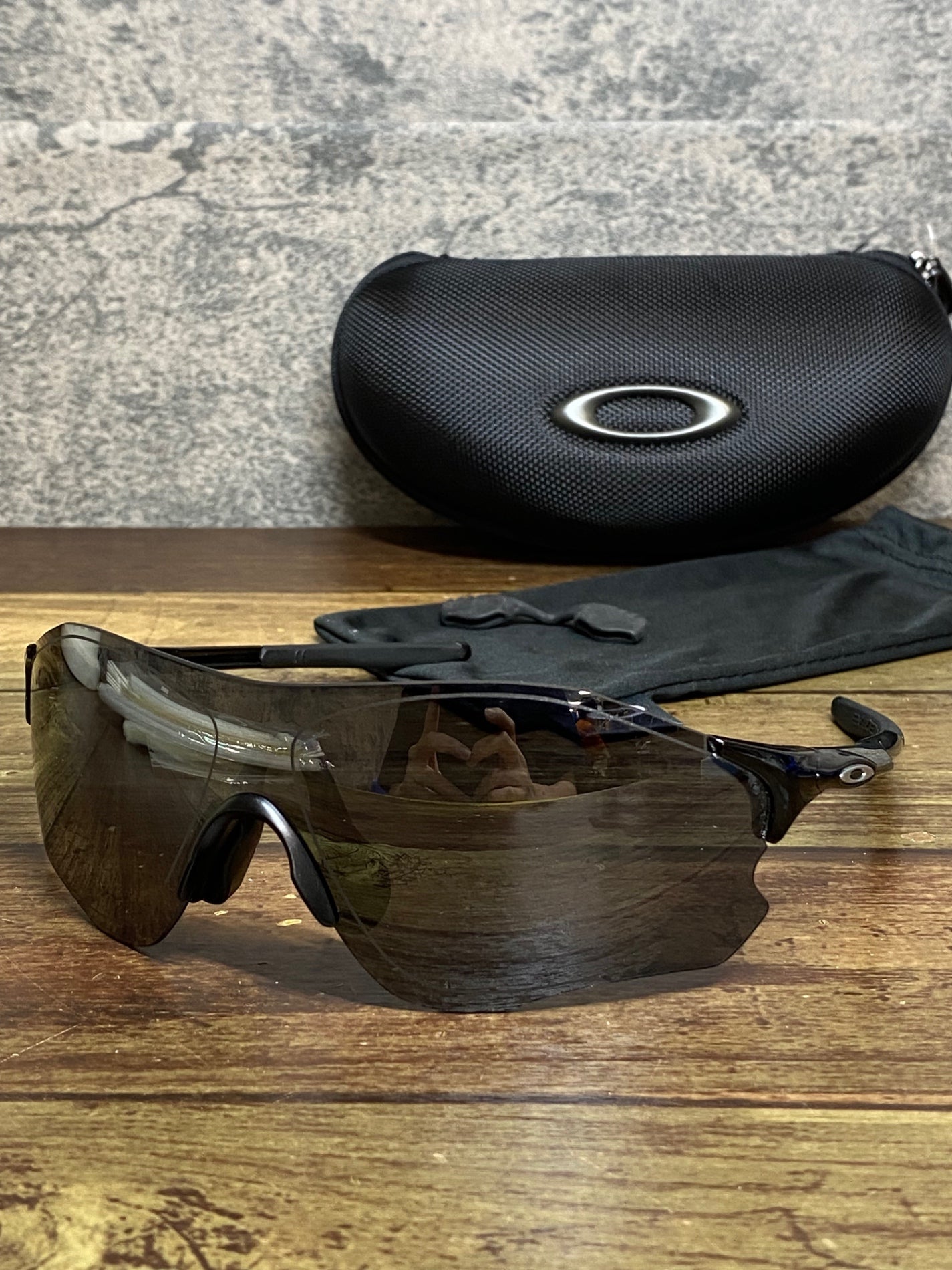 JD288 オークリー OAKLEY EV ZERO サングラス アイウェア 黒 PRIZM ※レンズフィルム剝れ