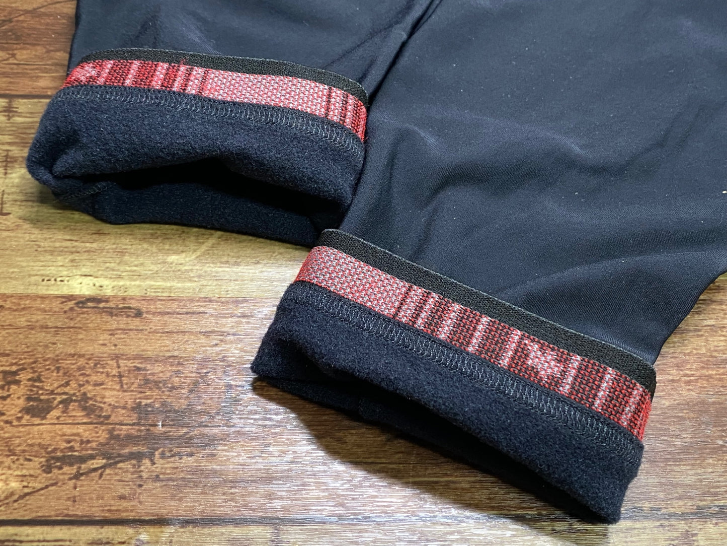 IX741 アソス assos ニーウォーマー 黒 ONE SIZE