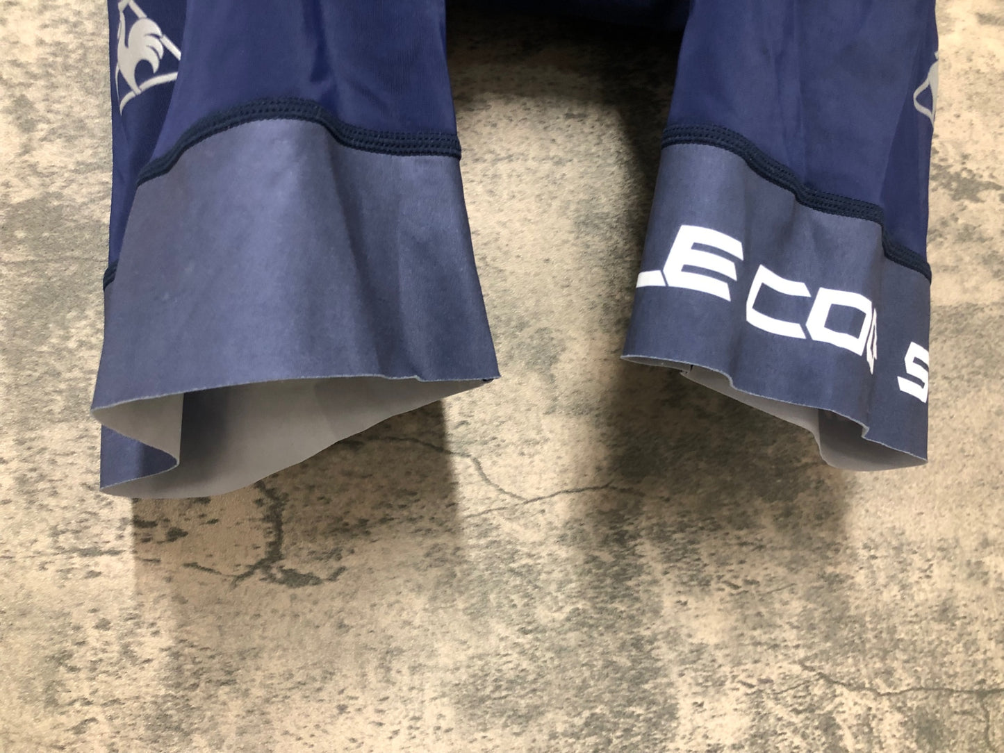 IZ911 ルコックスポルティフ le coq sportif レーサーパンツ 紺 M