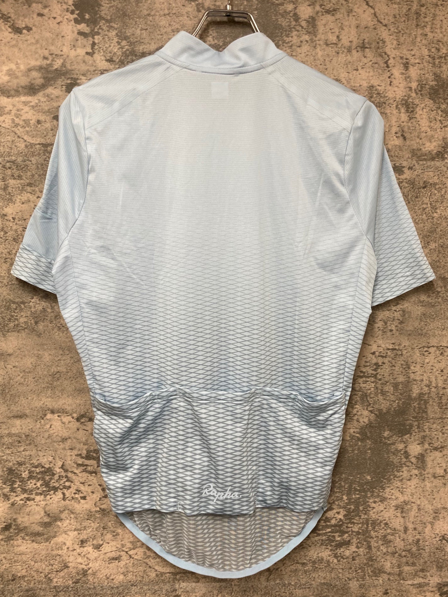 IX933 ラファ Rapha CLASSIC FLYWEIGHT JERSEY LINE FADE 半袖サイクルジャージ 水色 M