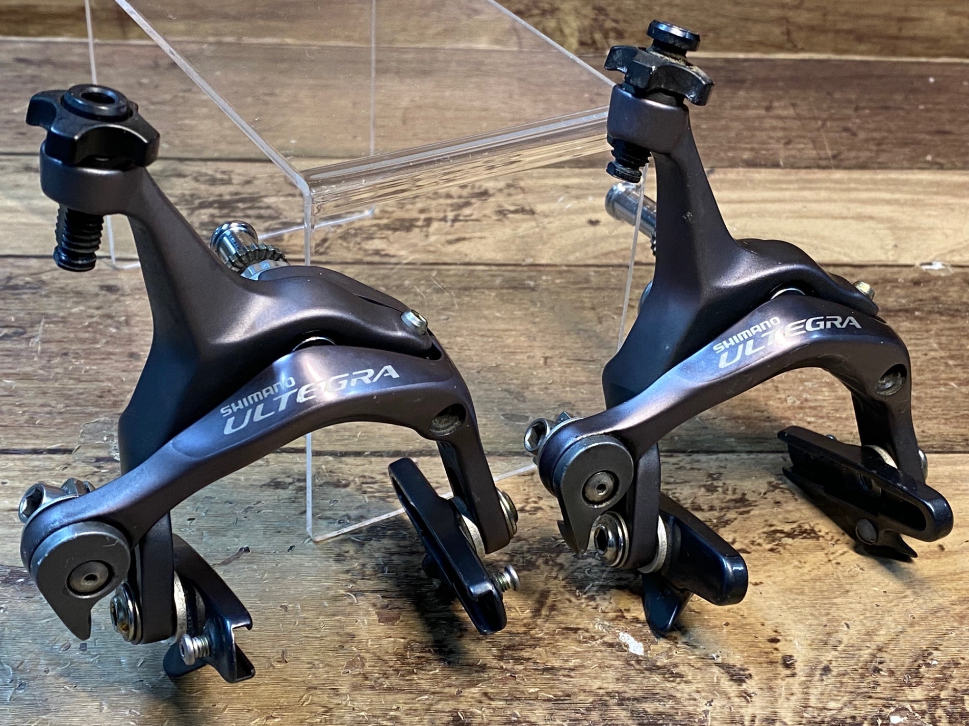 HQ510 シマノ SHIMANO アルテグラ ULTEGRA BR-6700 ブレーキキャリパー